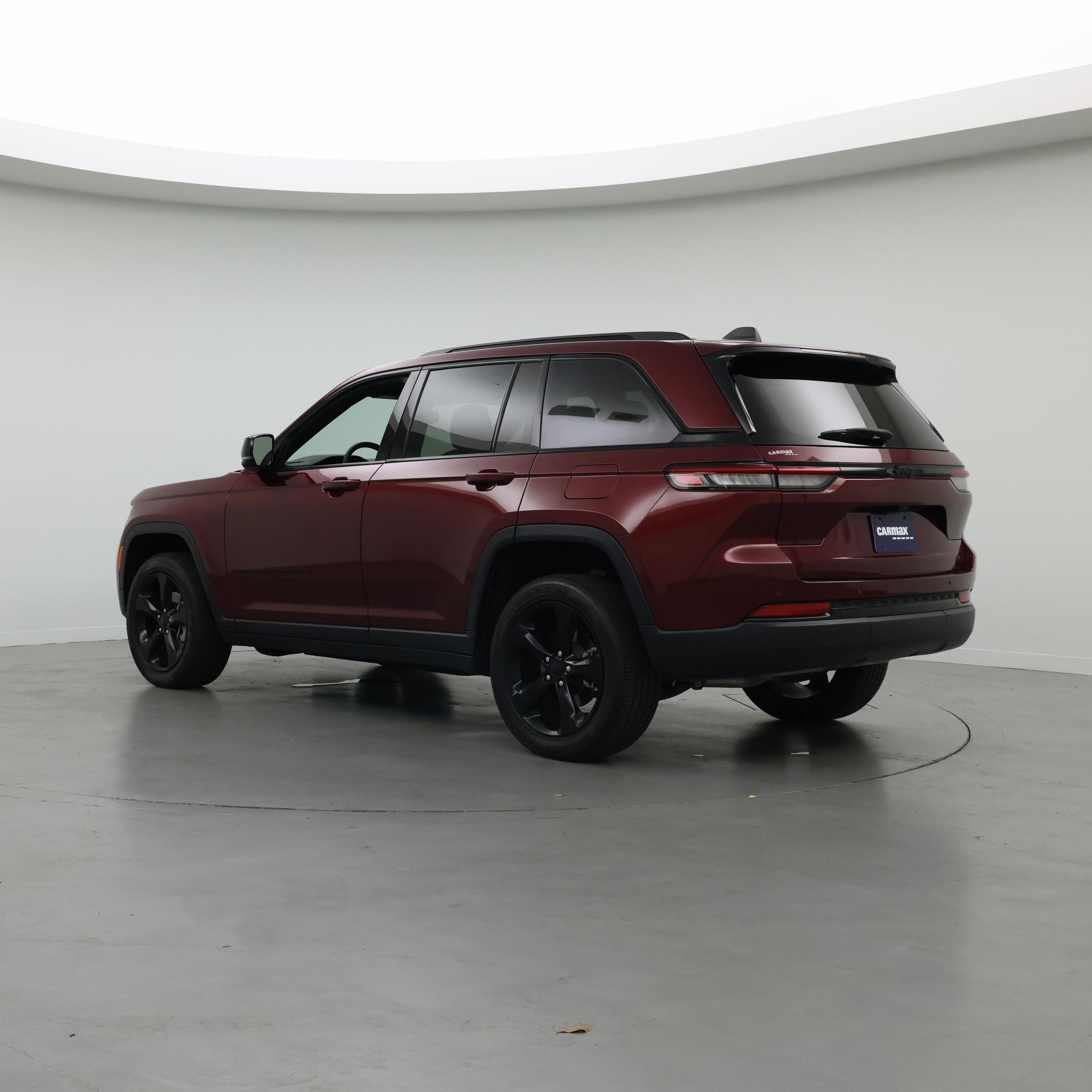 Thumbnail: 2023 Jeep Grand Cherokee - 2