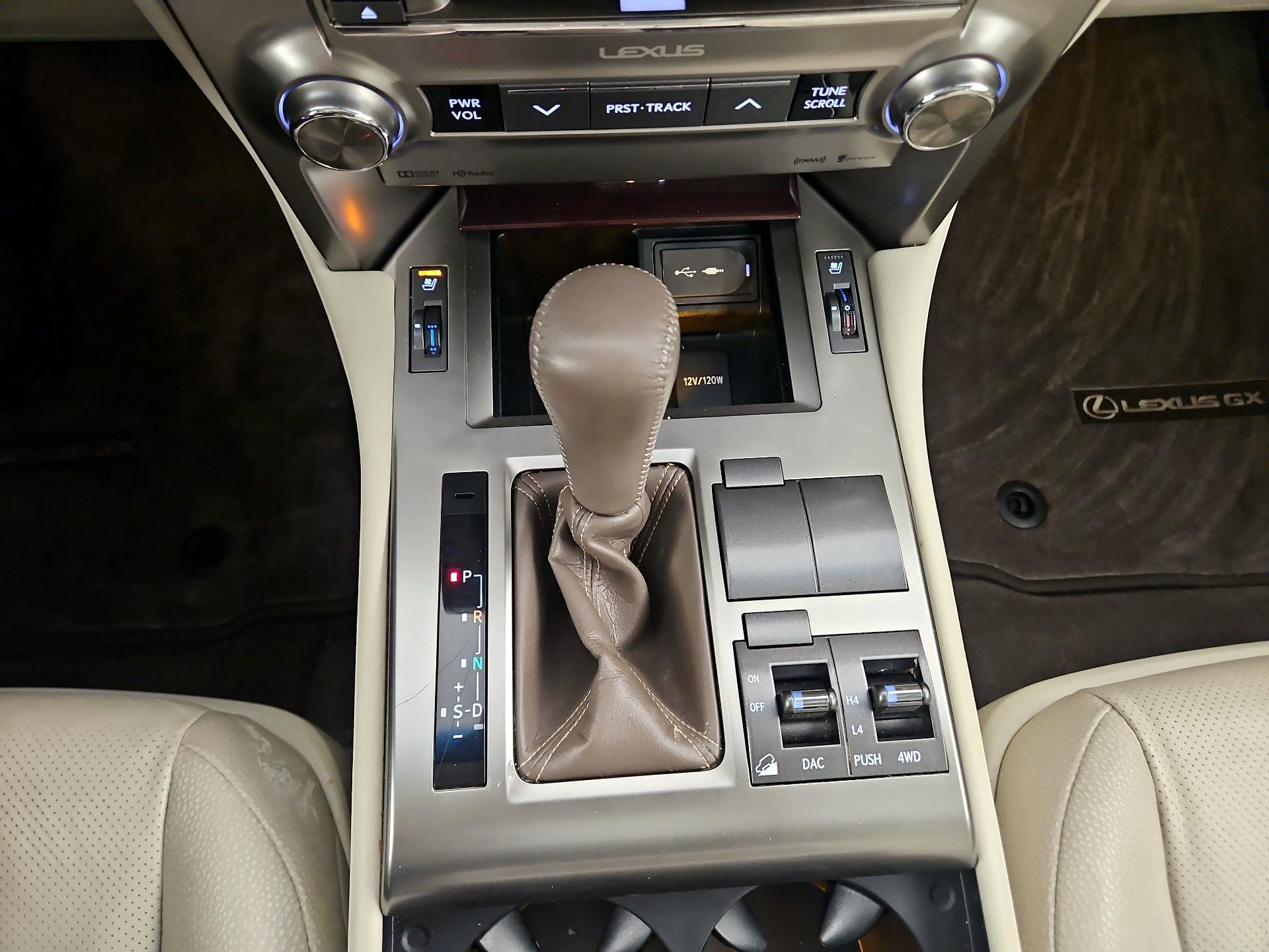 Thumbnail: 2014 Lexus GX - 16