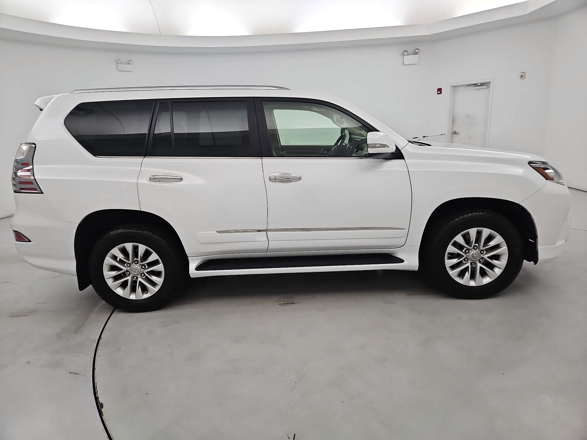 Thumbnail: 2014 Lexus GX - 4
