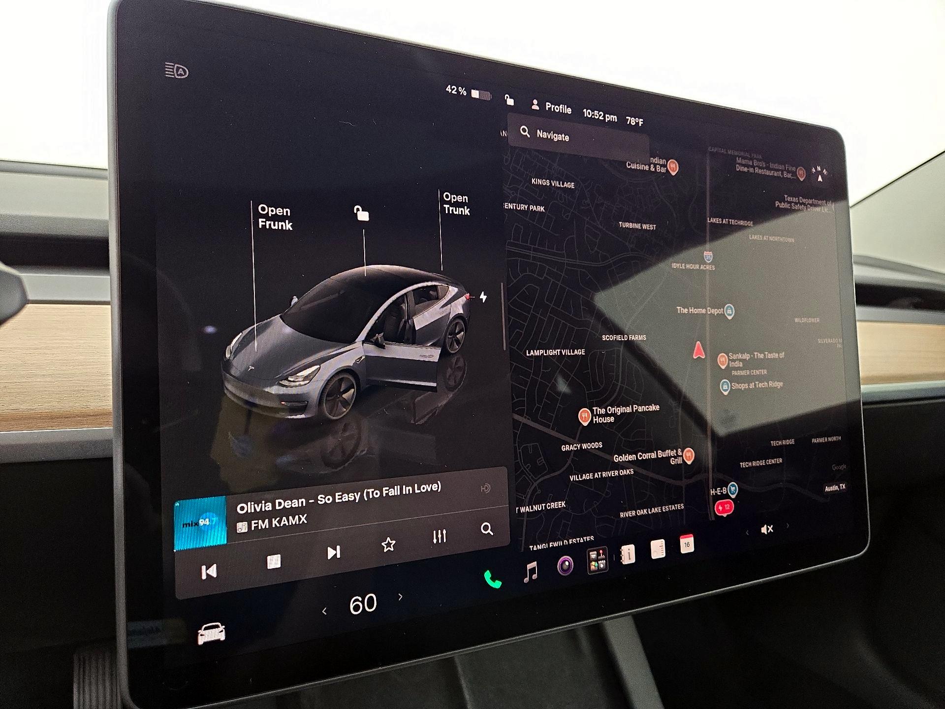 Thumbnail: 2023 Tesla Model 3 - 13