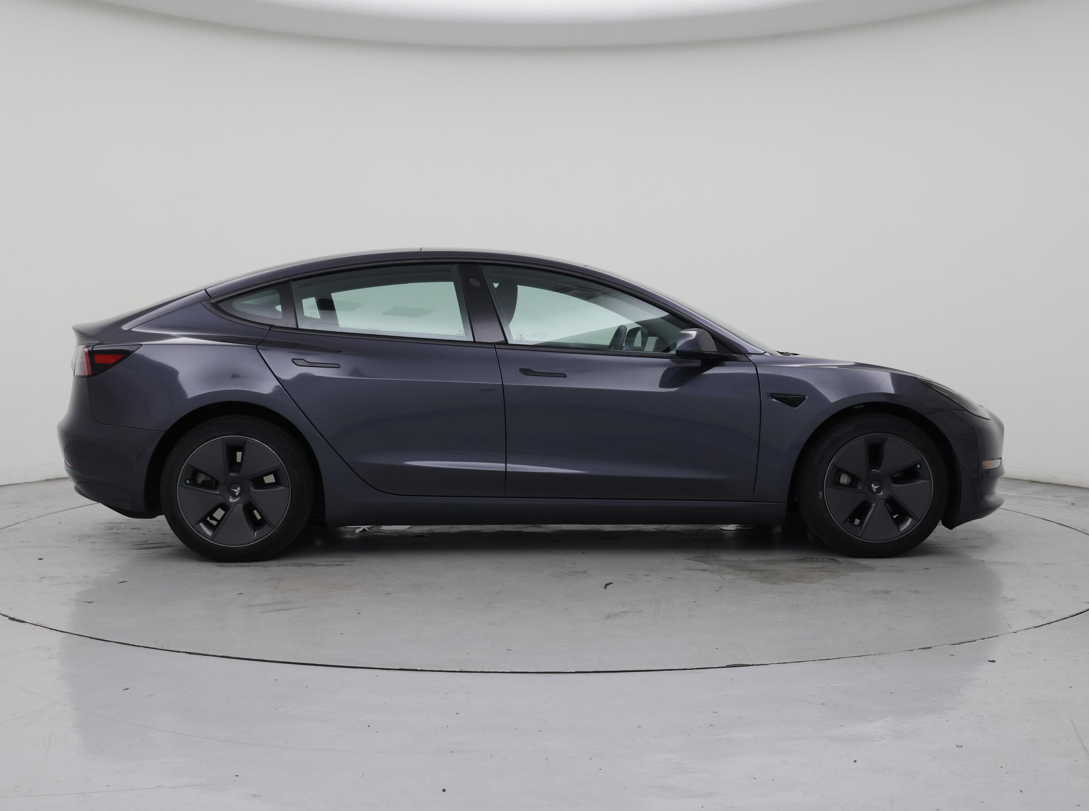 Thumbnail: 2023 Tesla Model 3 - 7
