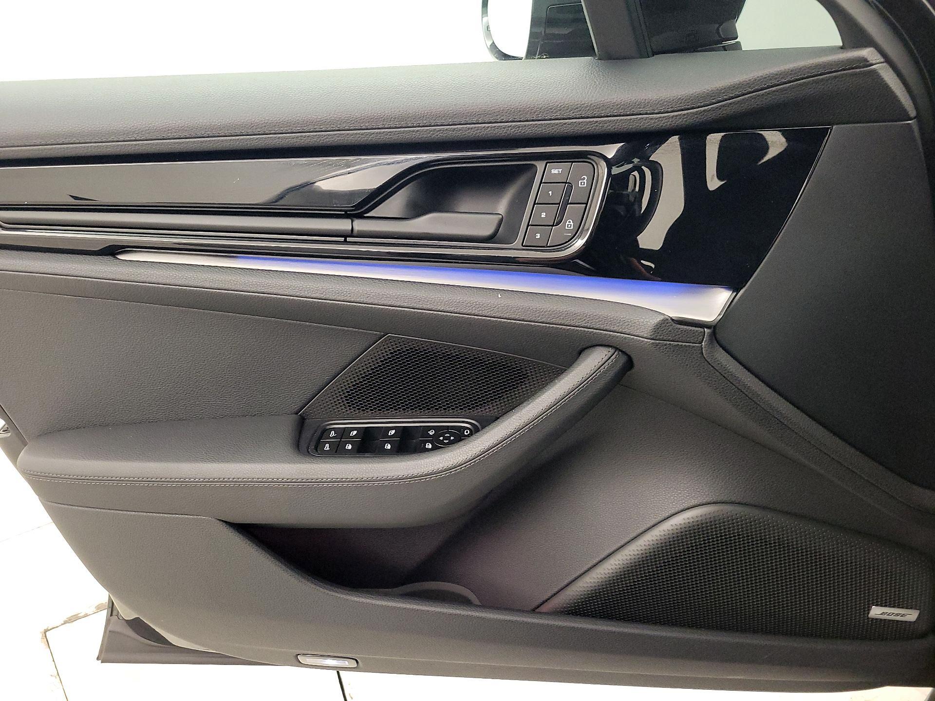 Thumbnail: 2024 Porsche Panamera - 12