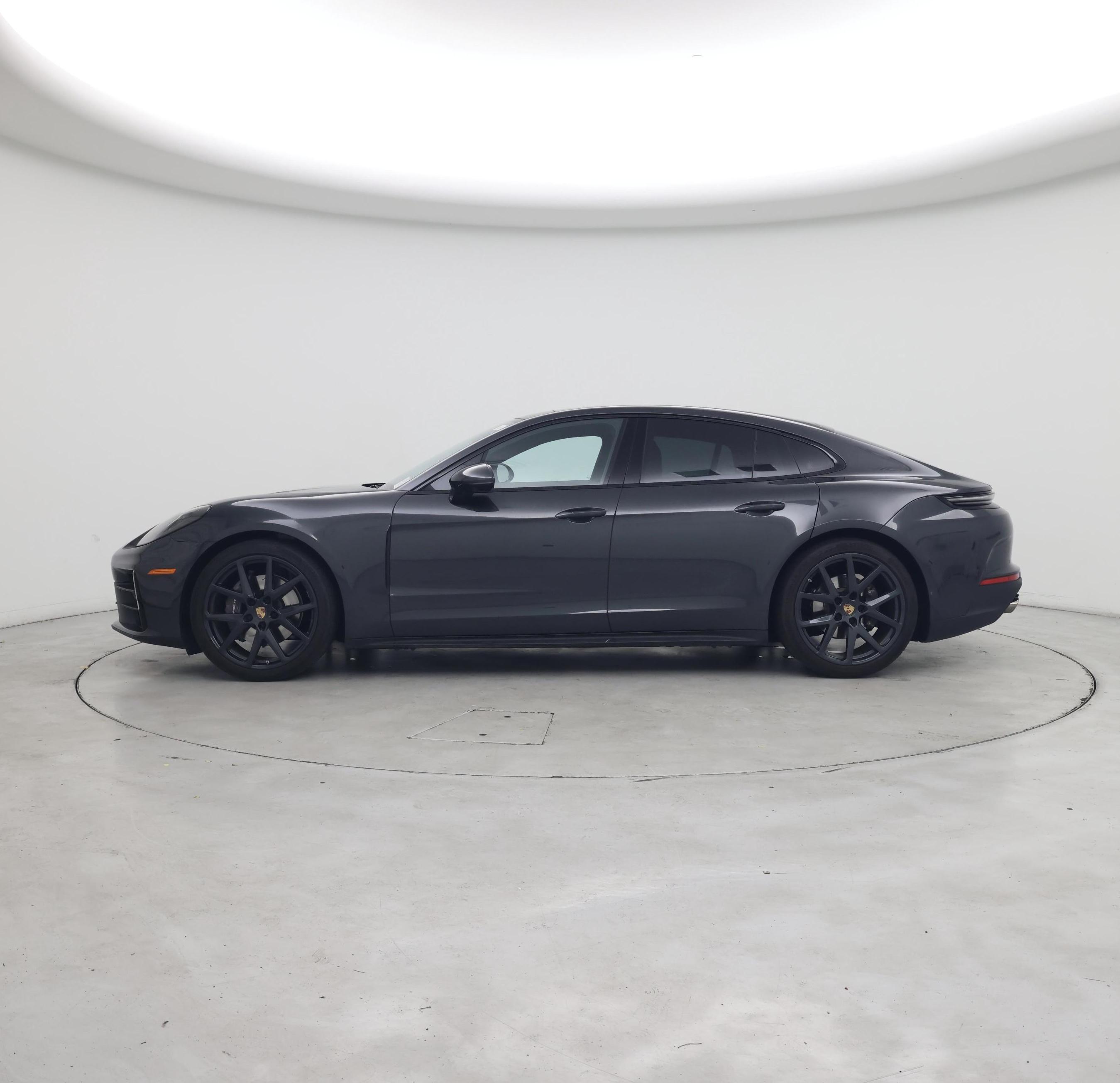 Thumbnail: 2024 Porsche Panamera - 3