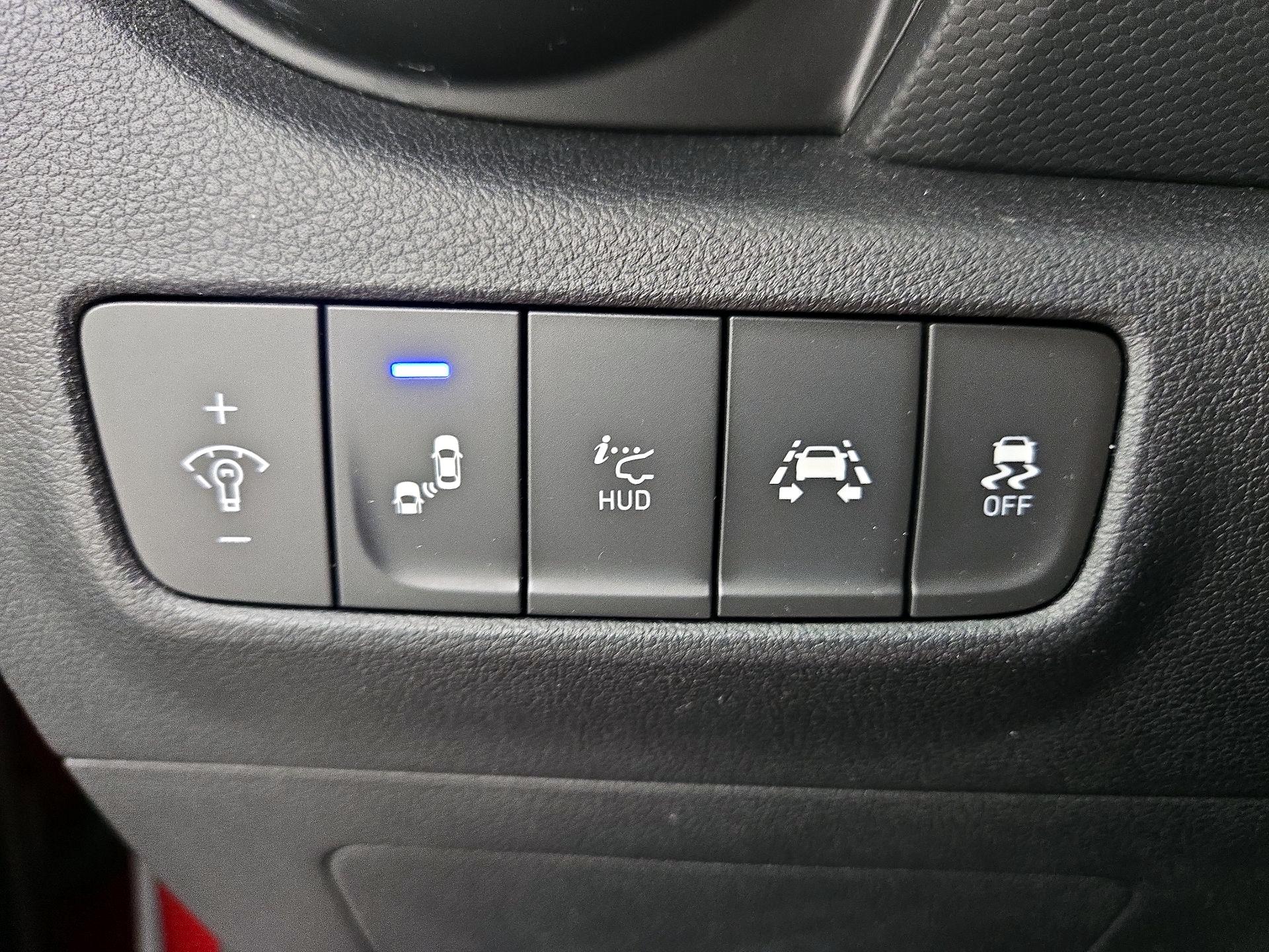 Thumbnail: 2018 Hyundai Kona - 13