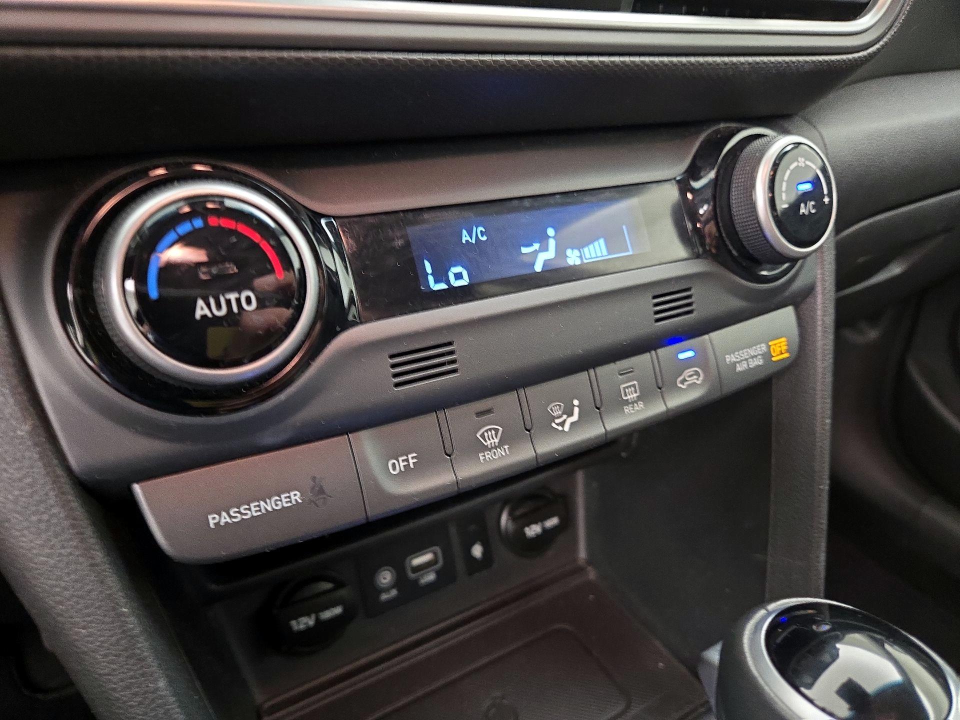 Thumbnail: 2018 Hyundai Kona - 15