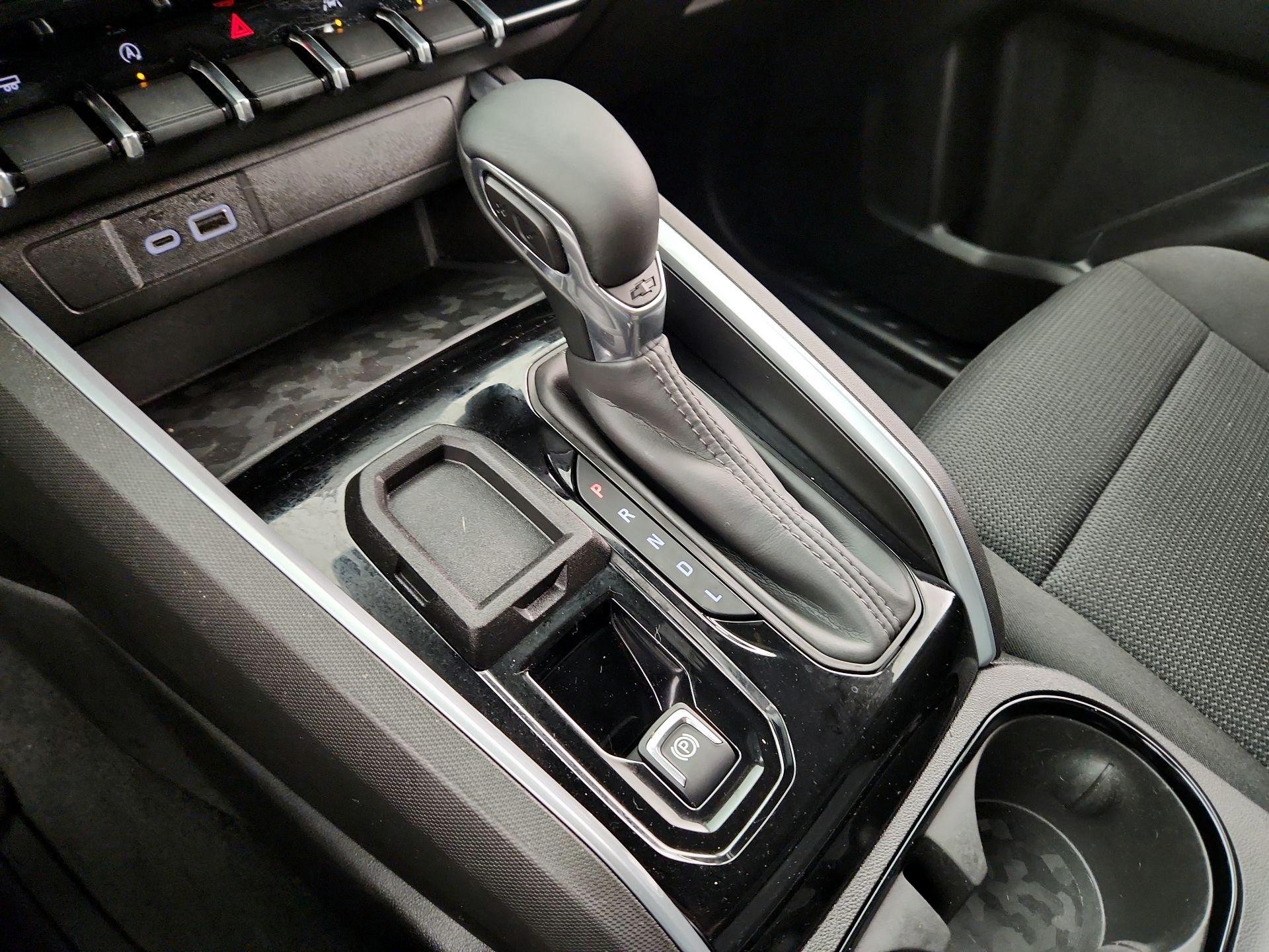 Thumbnail: 2025 Chevrolet Colorado - 18
