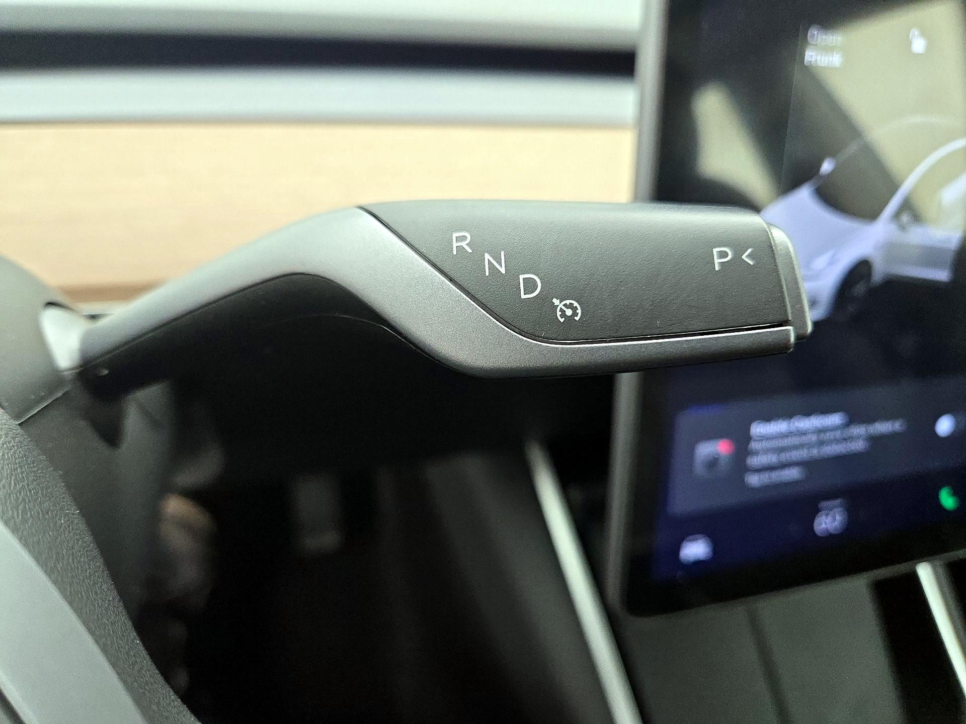 Thumbnail: 2020 Tesla Model 3 - 17