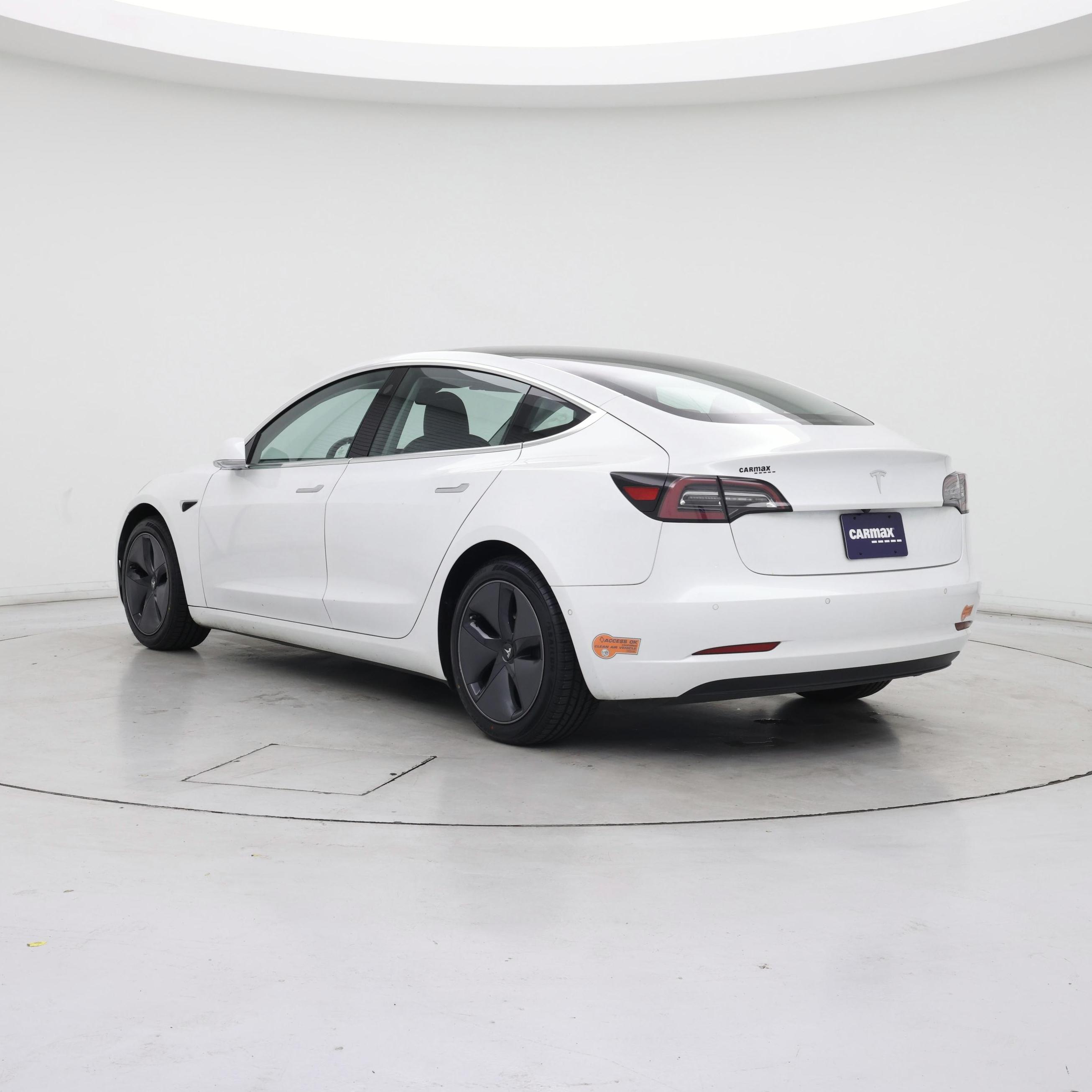 Thumbnail: 2020 Tesla Model 3 - 2