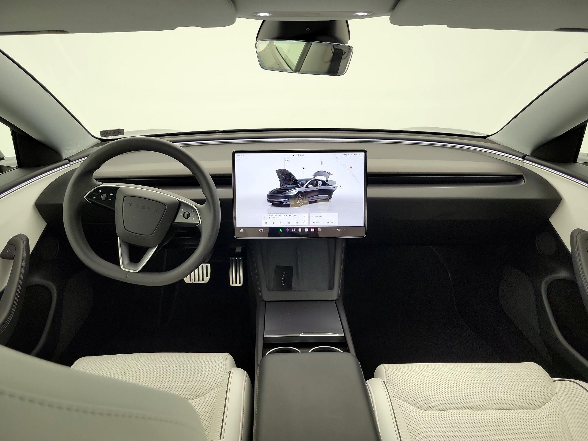 Thumbnail: 2025 Tesla Model 3 - 9