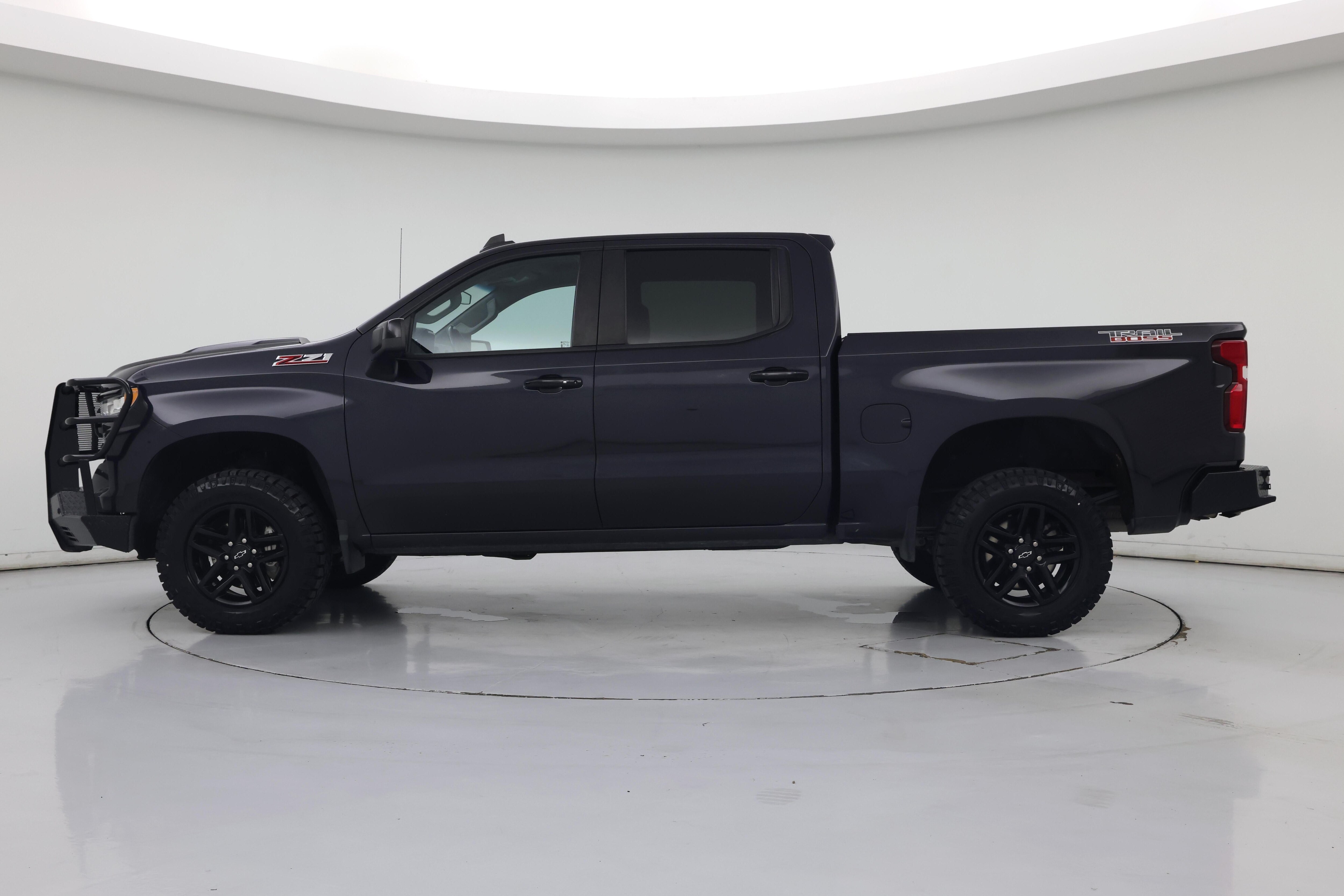 Thumbnail: 2023 Chevrolet Silverado 1500 - 3