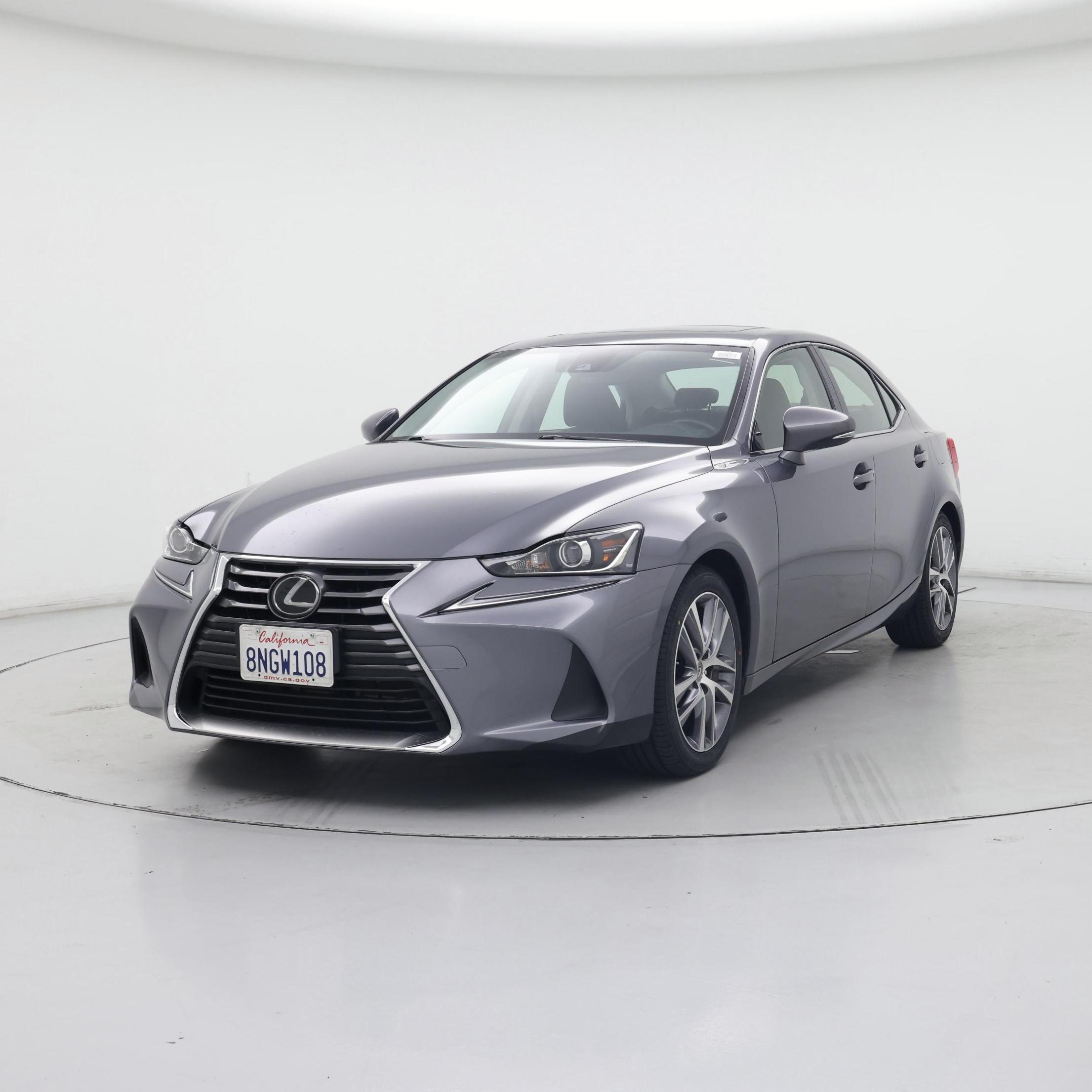Thumbnail: 2020 Lexus IS - 4
