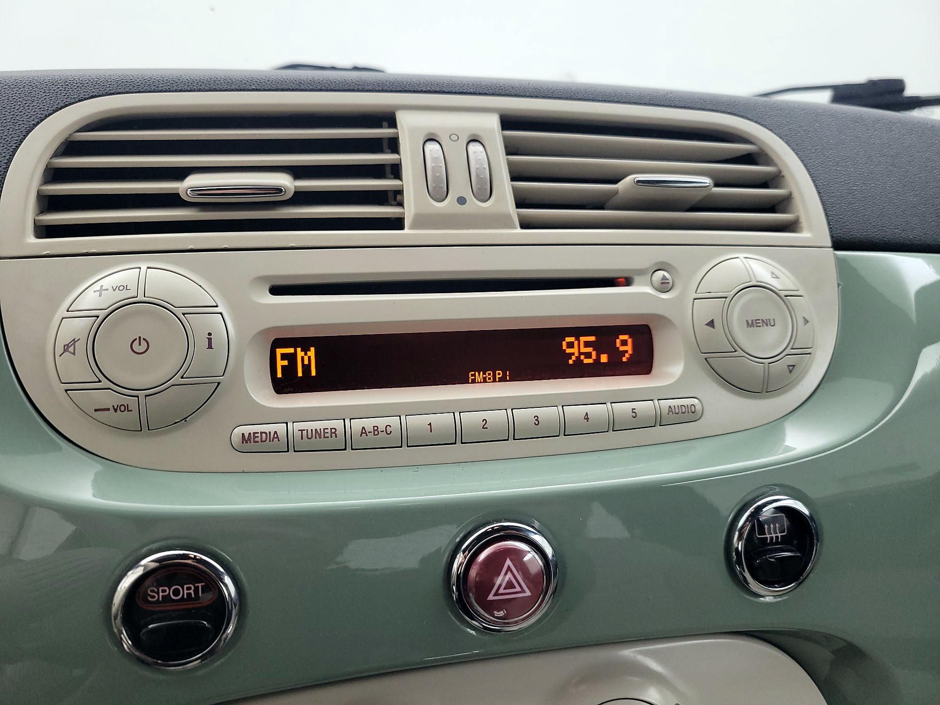 Thumbnail: 2015 Fiat 500 - 13