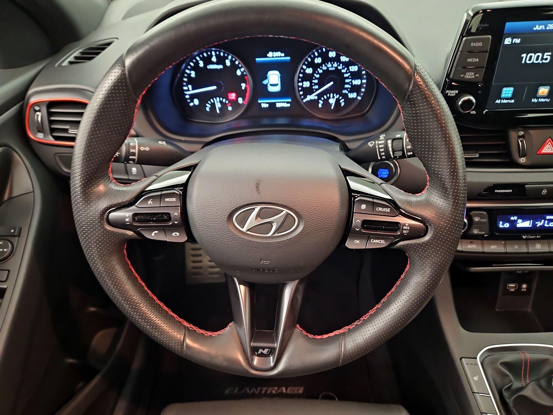 Thumbnail: 2020 Hyundai Elantra - 10