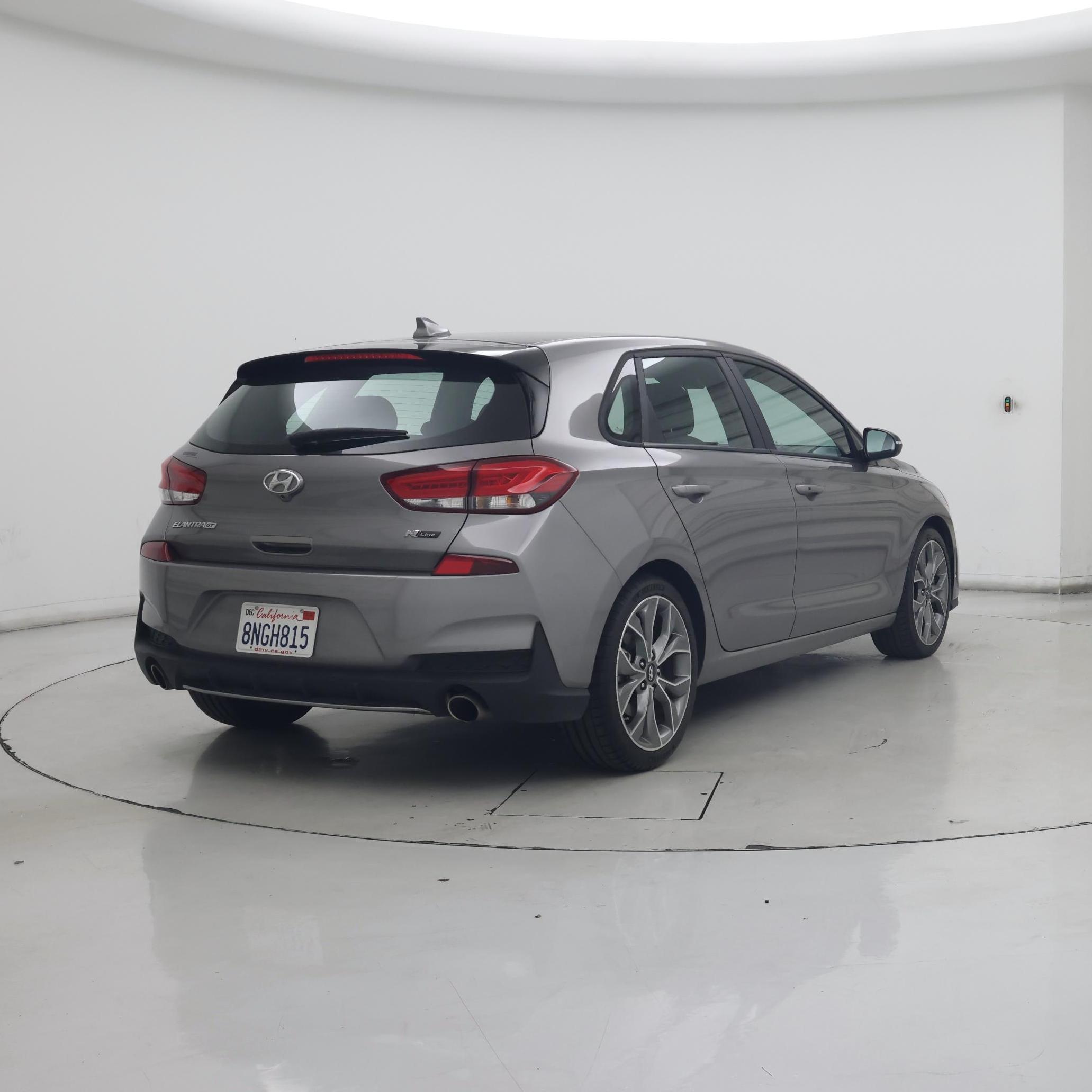 Thumbnail: 2020 Hyundai Elantra - 8