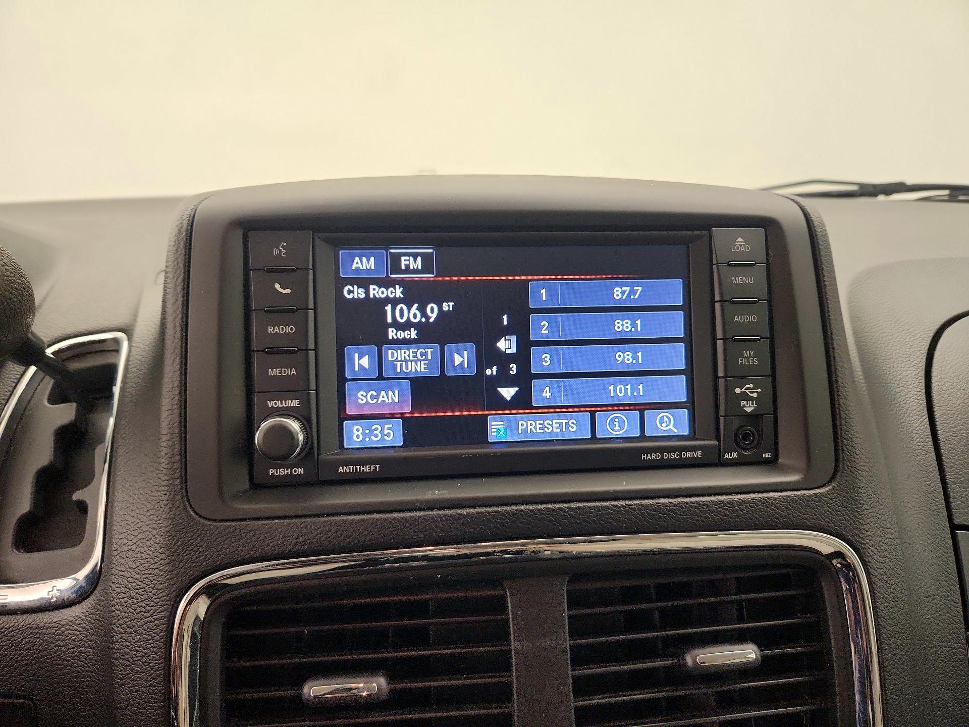 Thumbnail: 2019 Dodge Grand Caravan - 15
