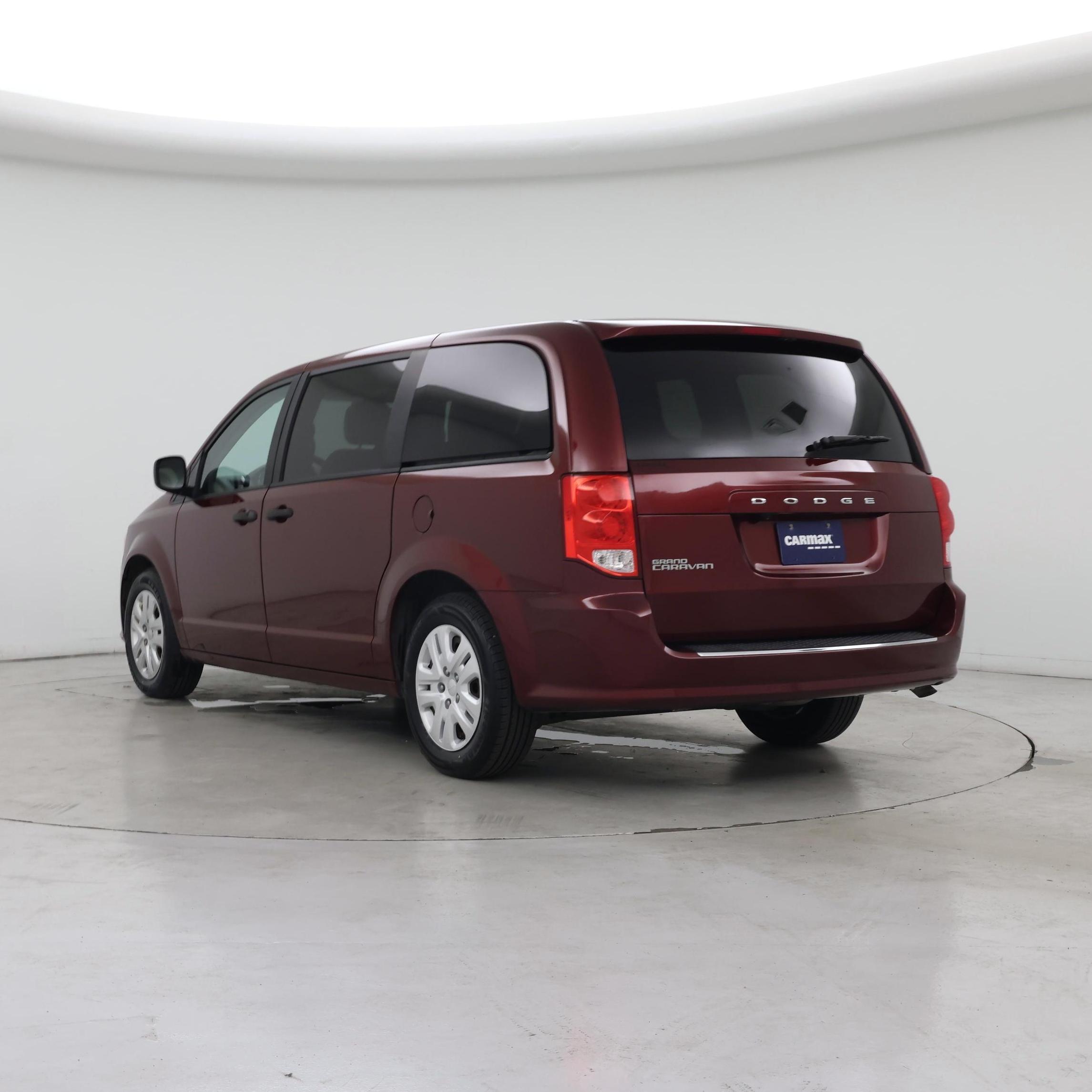 Thumbnail: 2019 Dodge Grand Caravan - 2