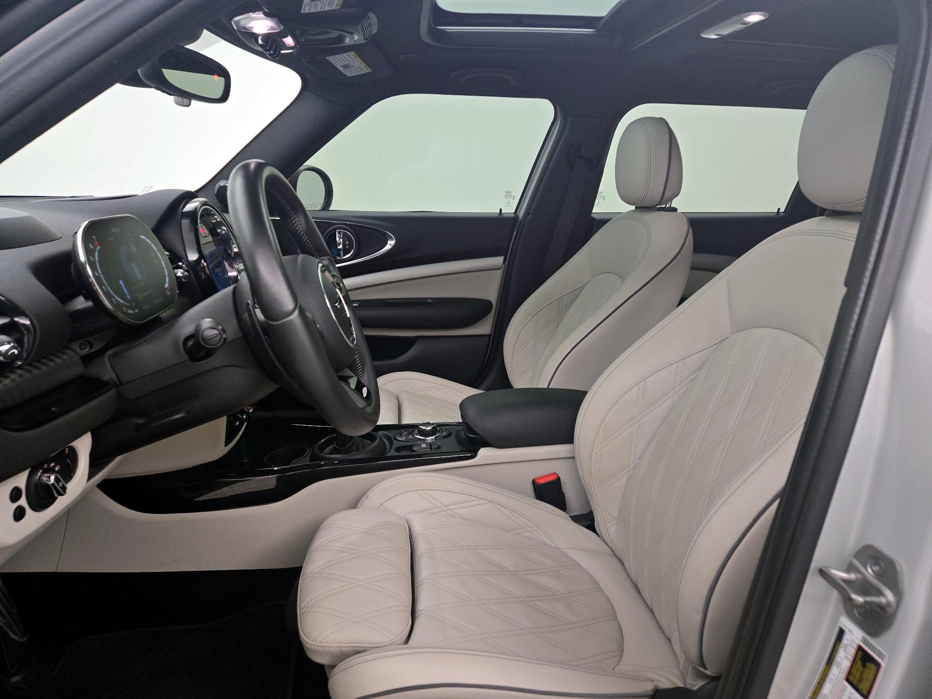 Thumbnail: 2023 MINI Cooper Clubman - 11