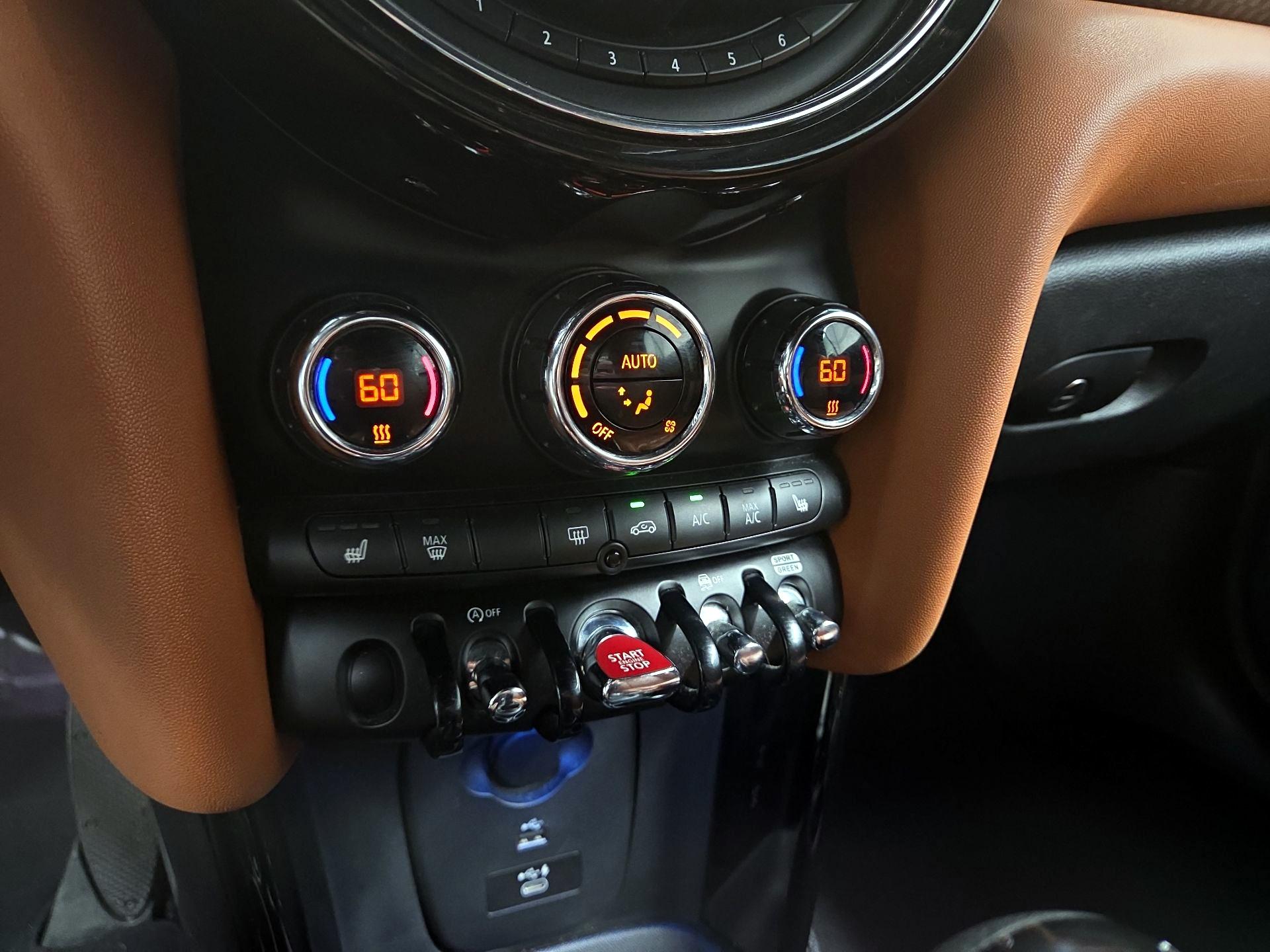 Thumbnail: 2021 MINI Cooper - 14