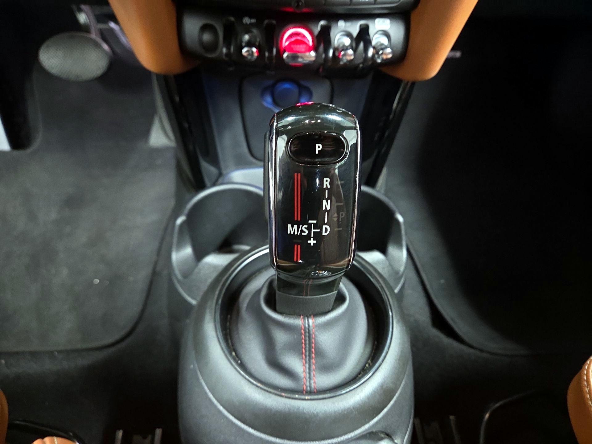 Thumbnail: 2021 MINI Cooper - 15