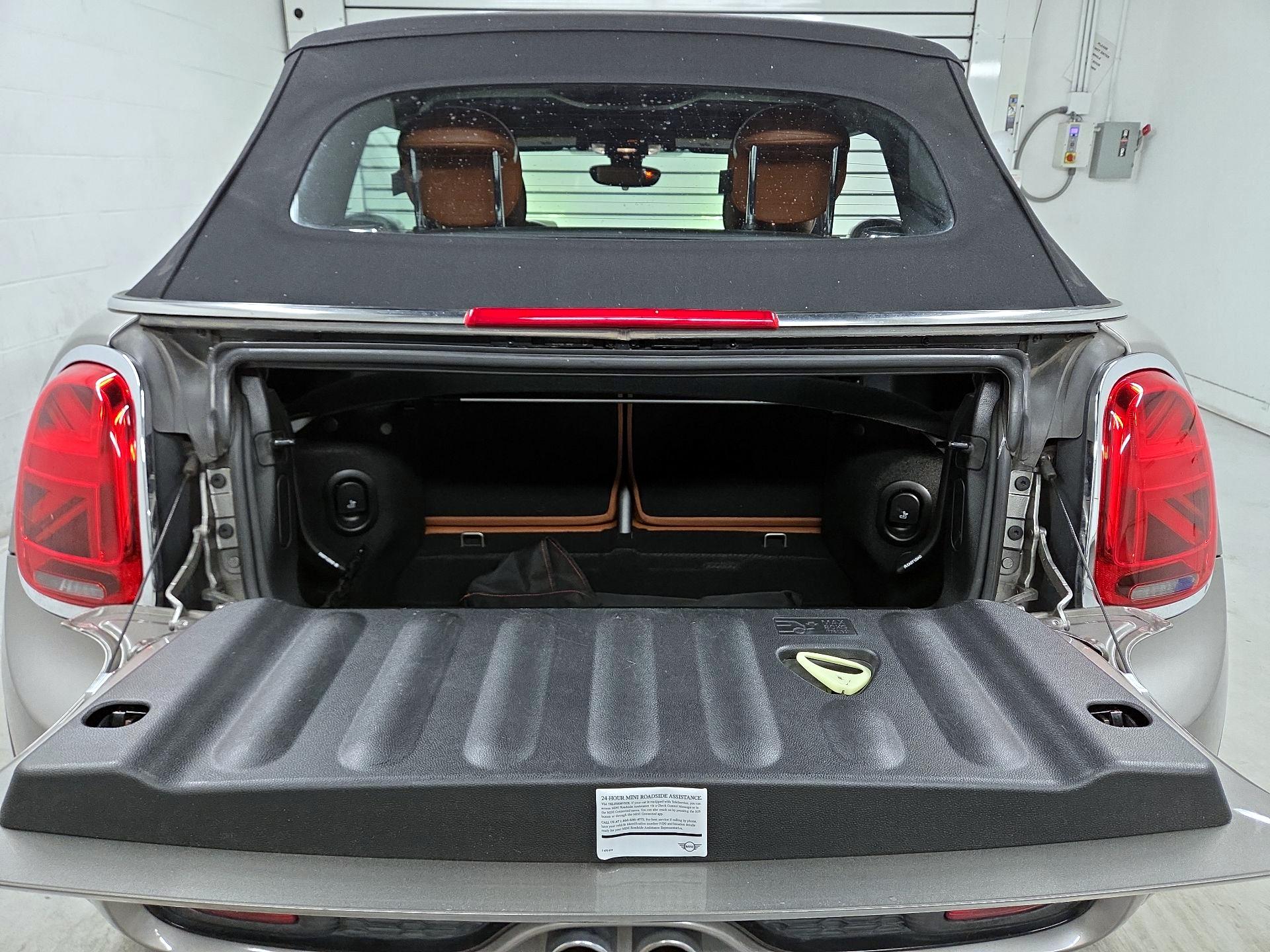 Thumbnail: 2021 MINI Cooper - 17