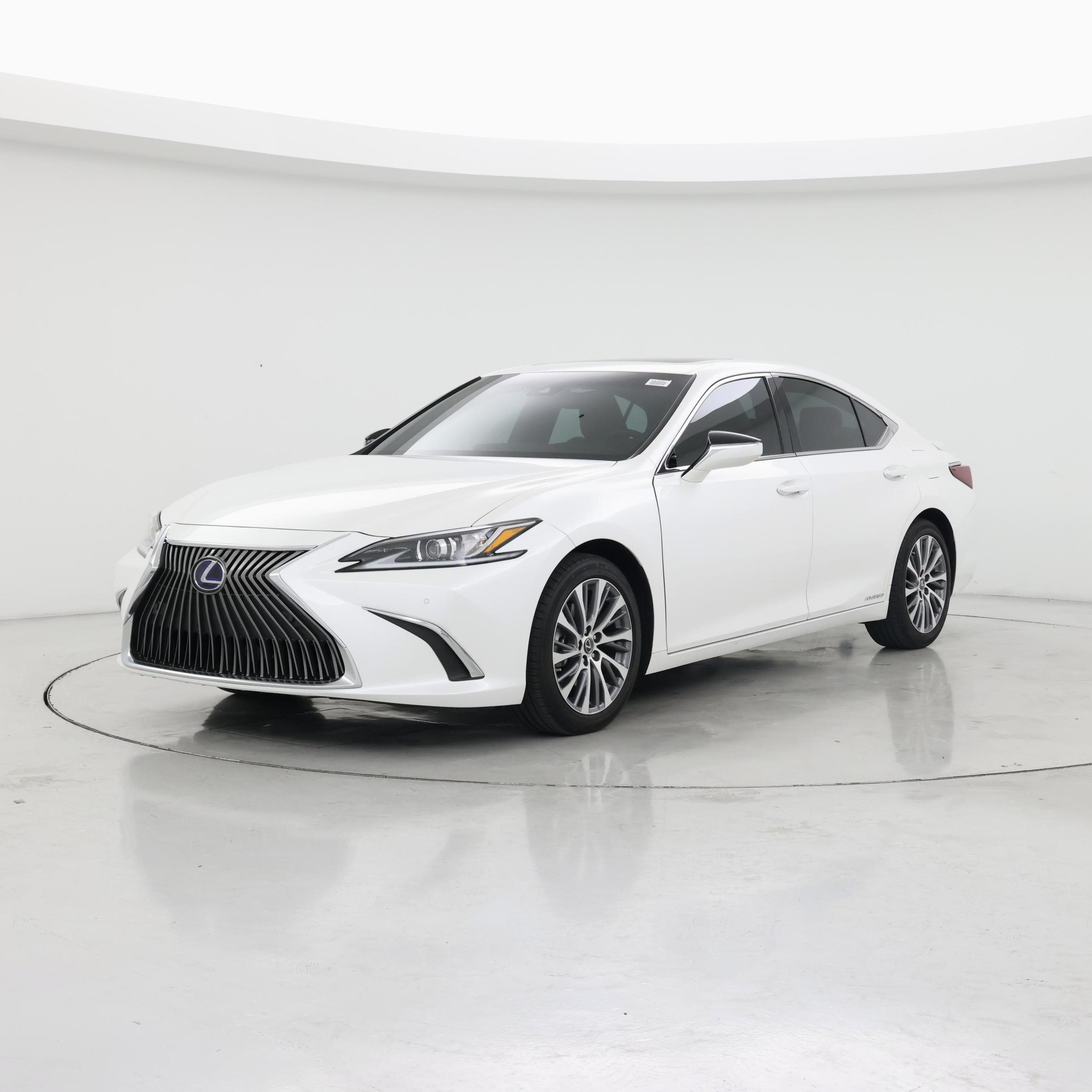 Thumbnail: 2021 Lexus ES - 4
