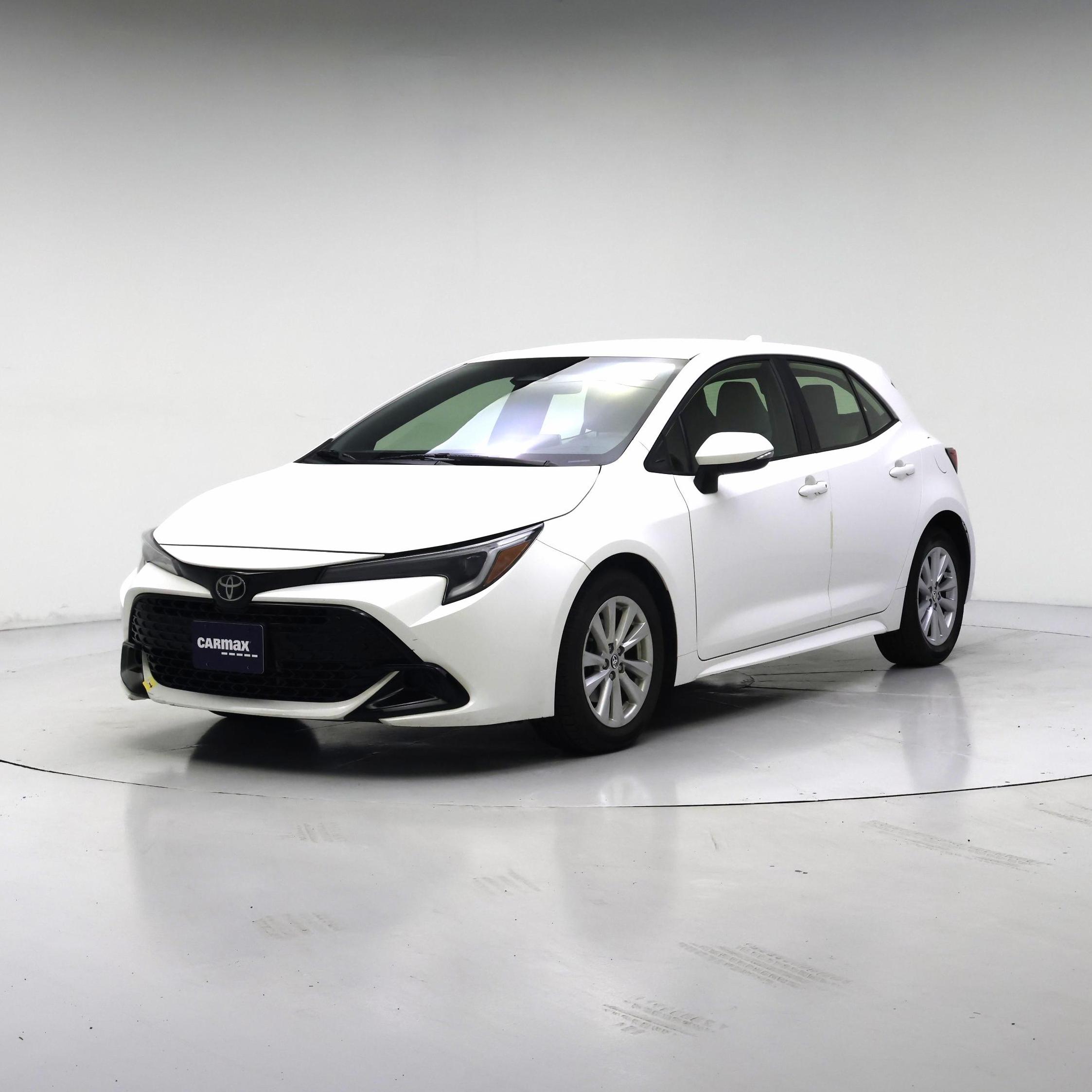 Thumbnail: 2023 Toyota Corolla - 4