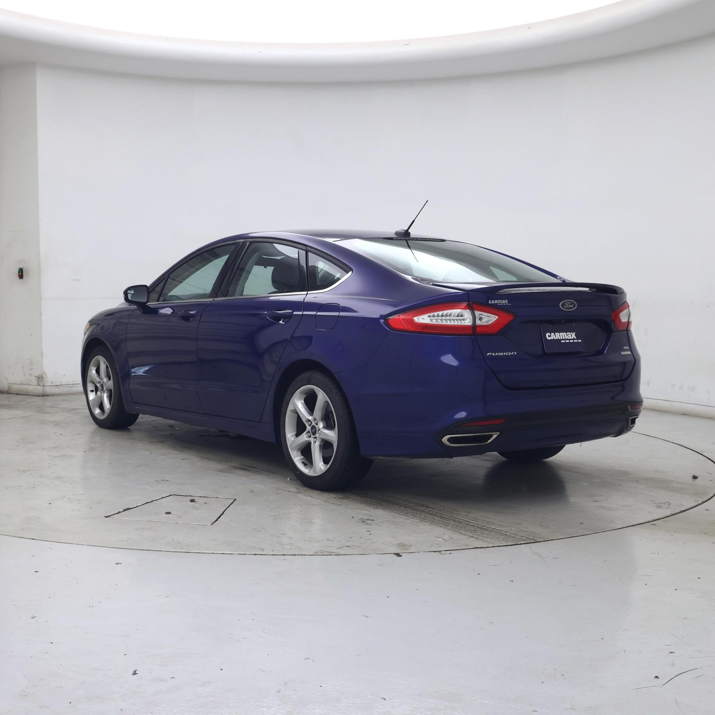 Thumbnail: 2016 Ford Fusion - 2