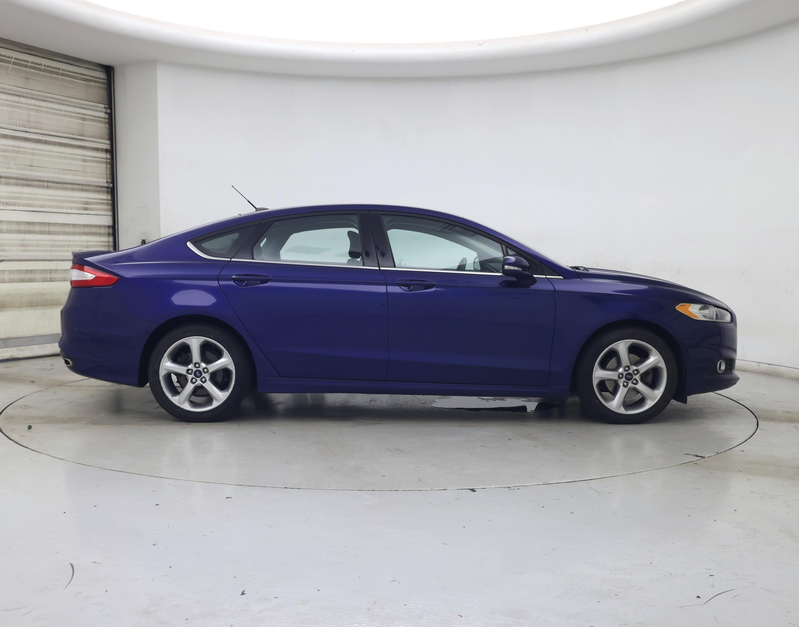 Thumbnail: 2016 Ford Fusion - 7