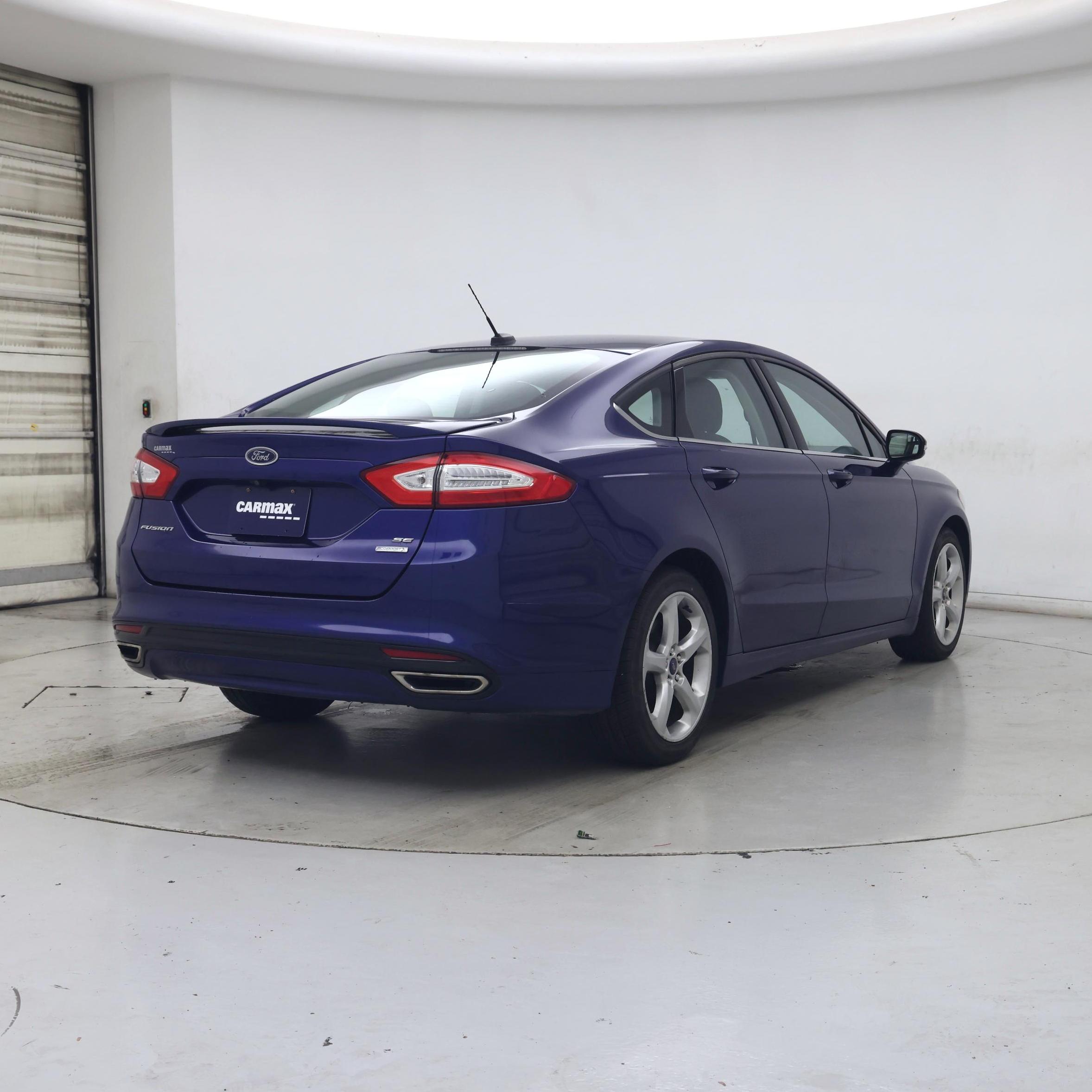 Thumbnail: 2016 Ford Fusion - 8