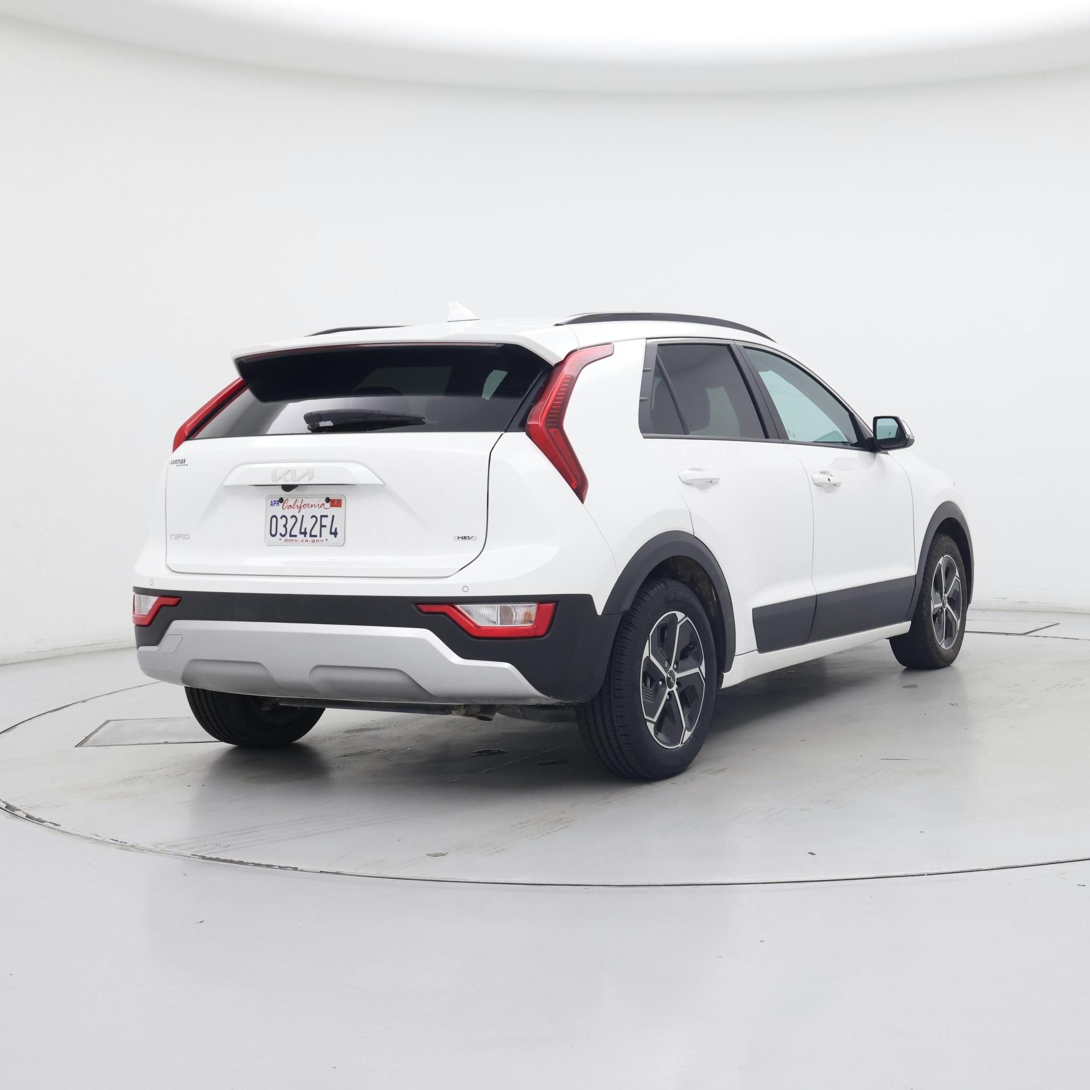Thumbnail: 2025 Kia Niro - 8