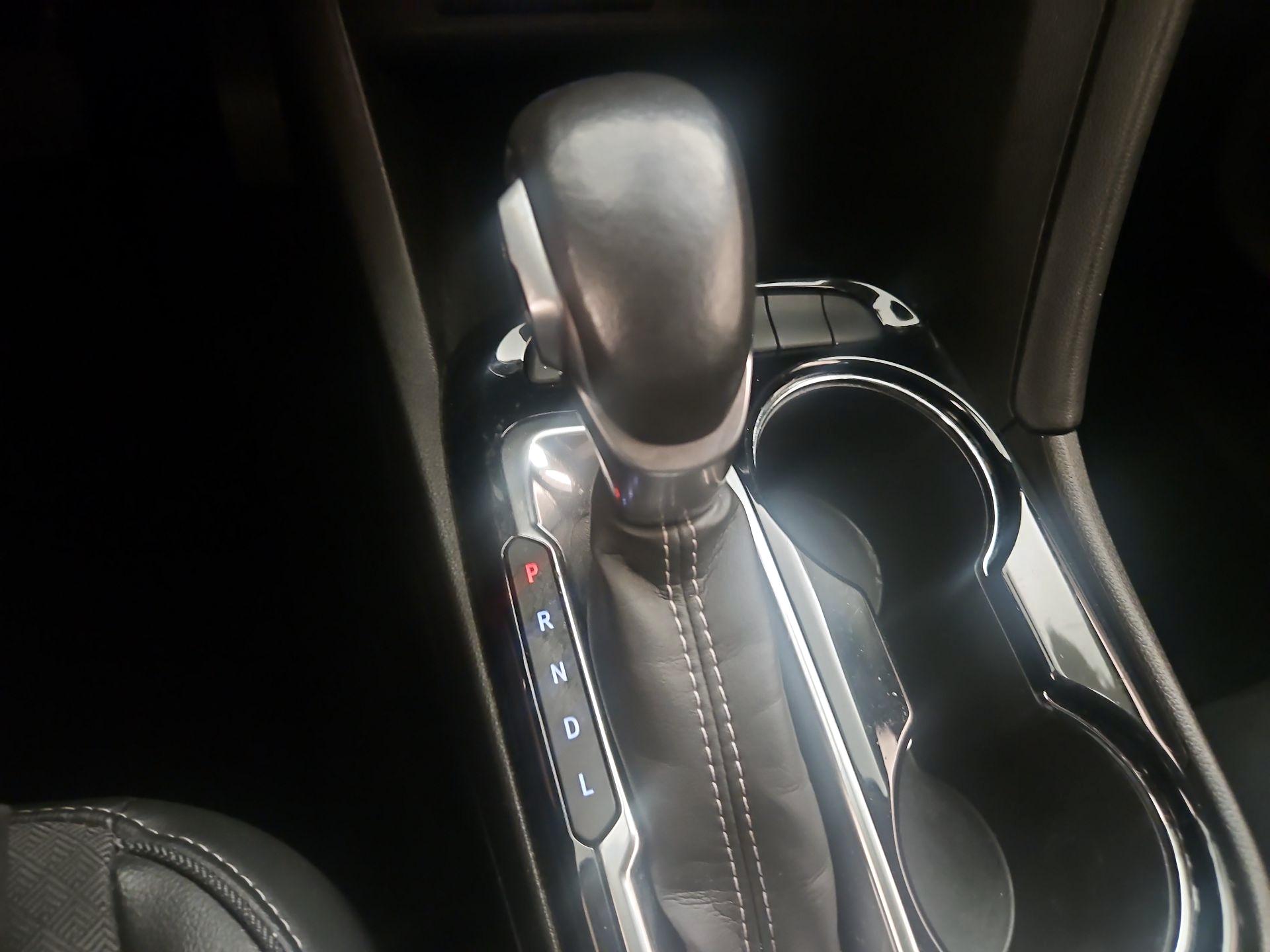 Thumbnail: 2021 Buick Encore GX - 17