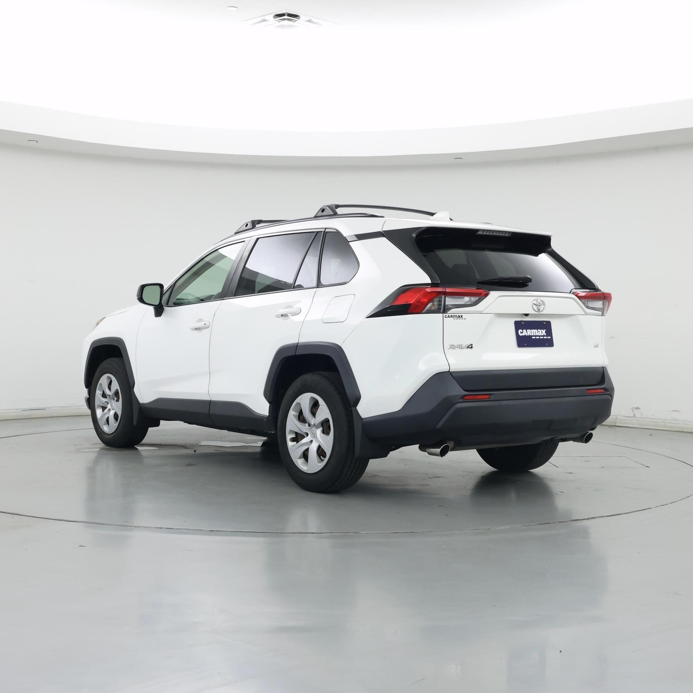 Thumbnail: 2019 Toyota RAV4 - 2