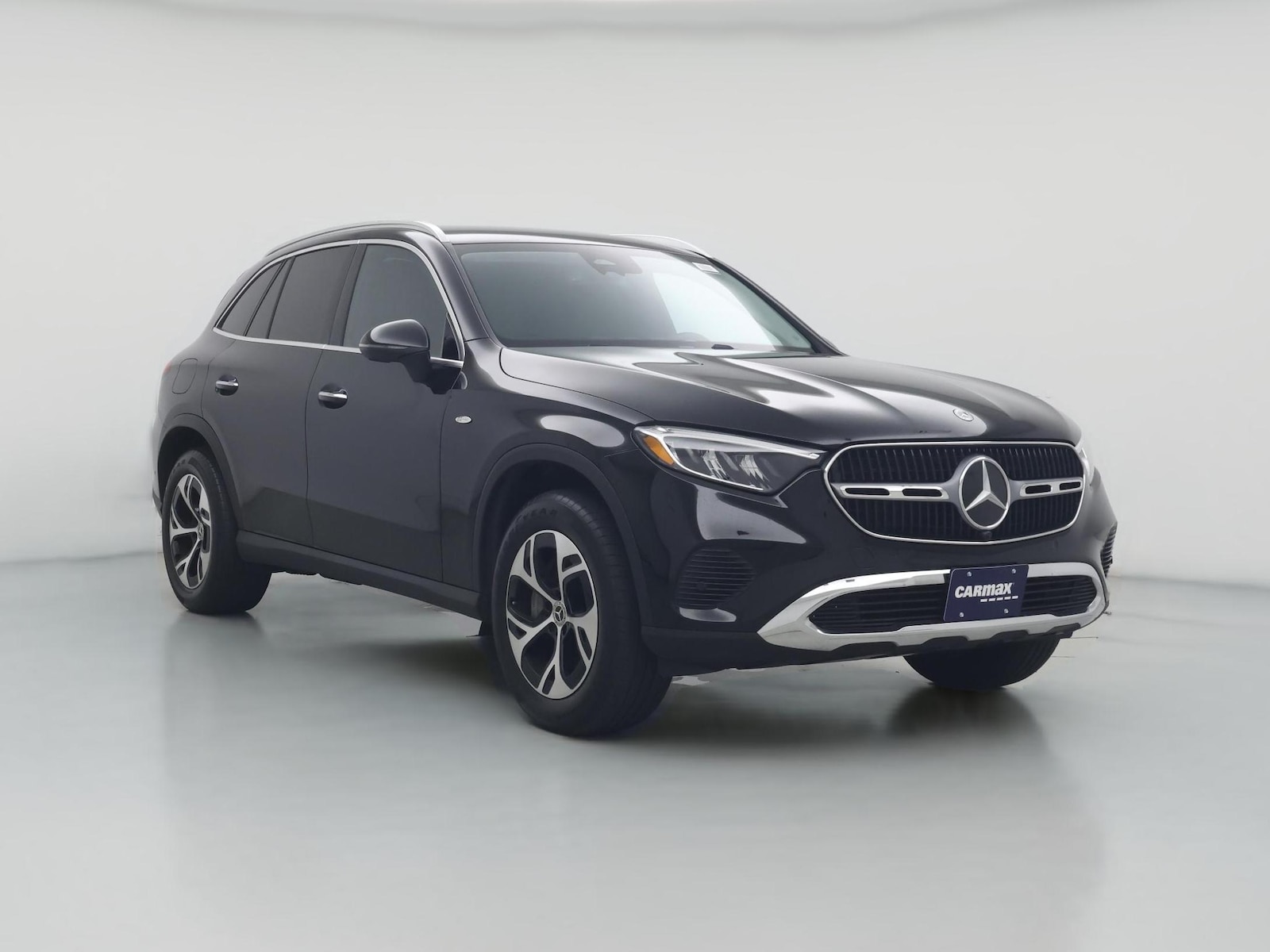 2025 Mercedes-Benz GLC