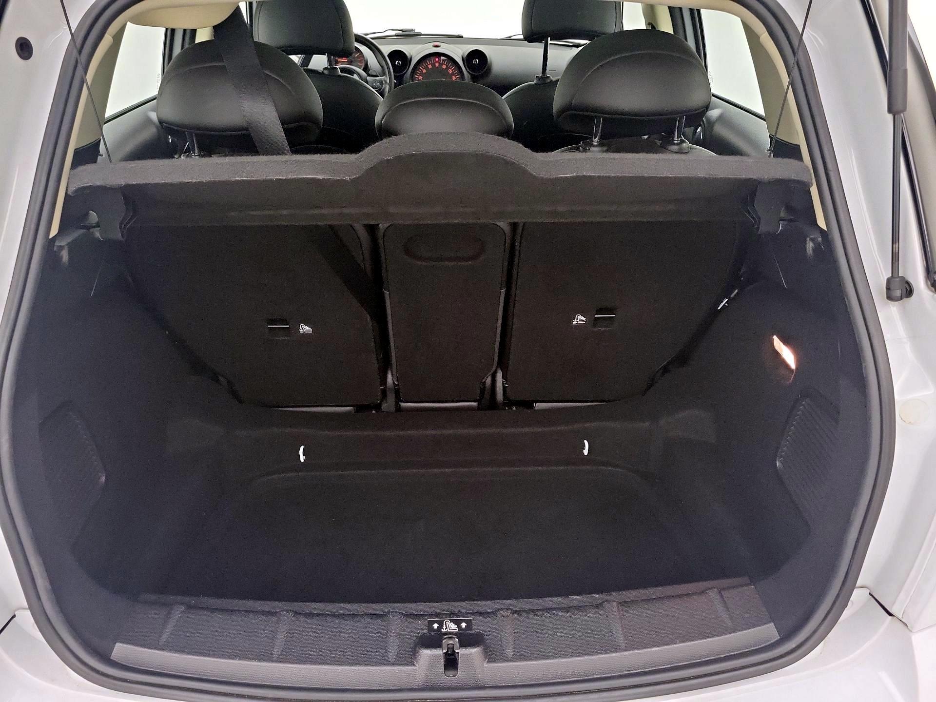 Thumbnail: 2016 MINI Cooper Countryman - 19