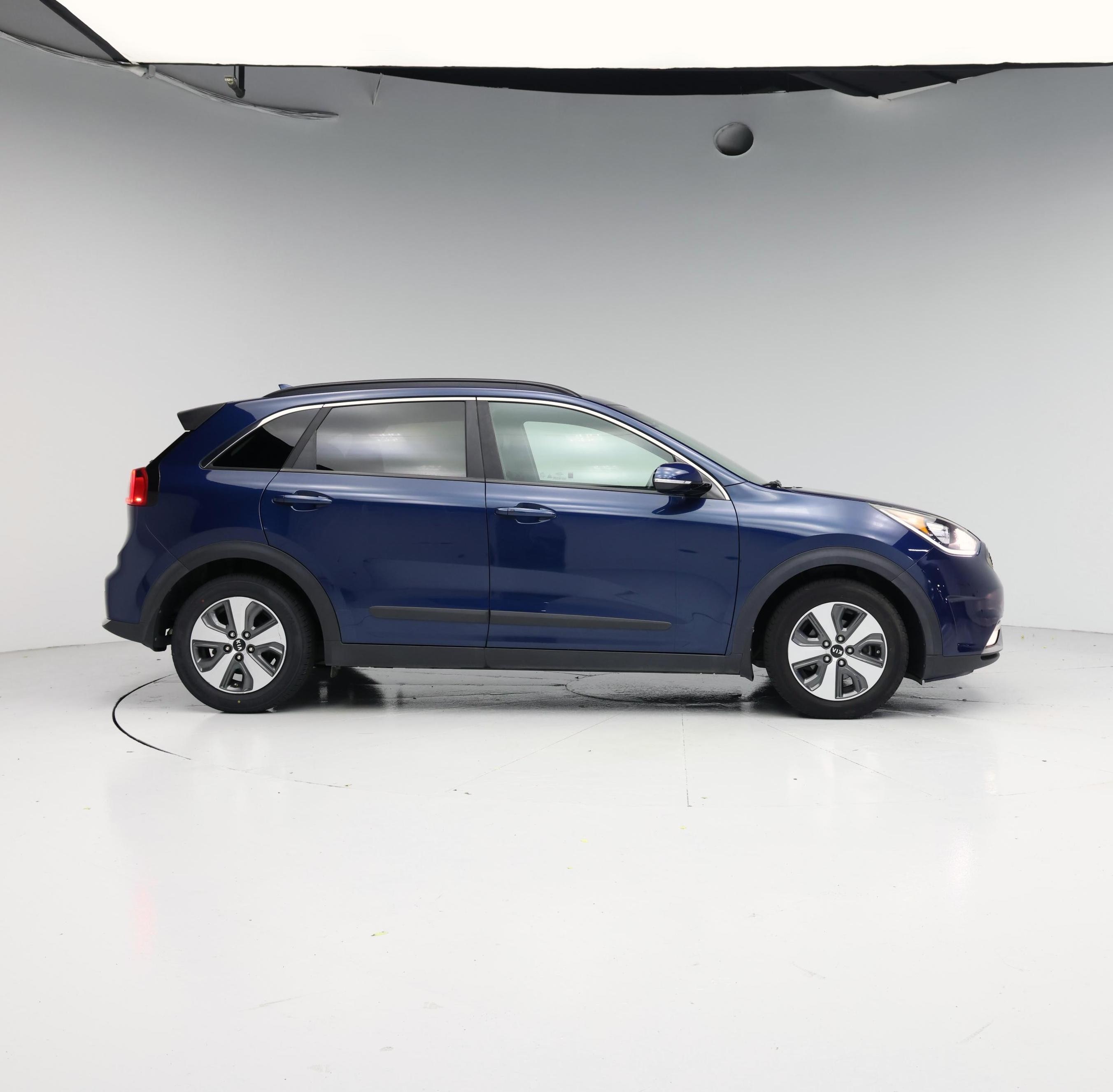 Thumbnail: 2018 Kia Niro - 7