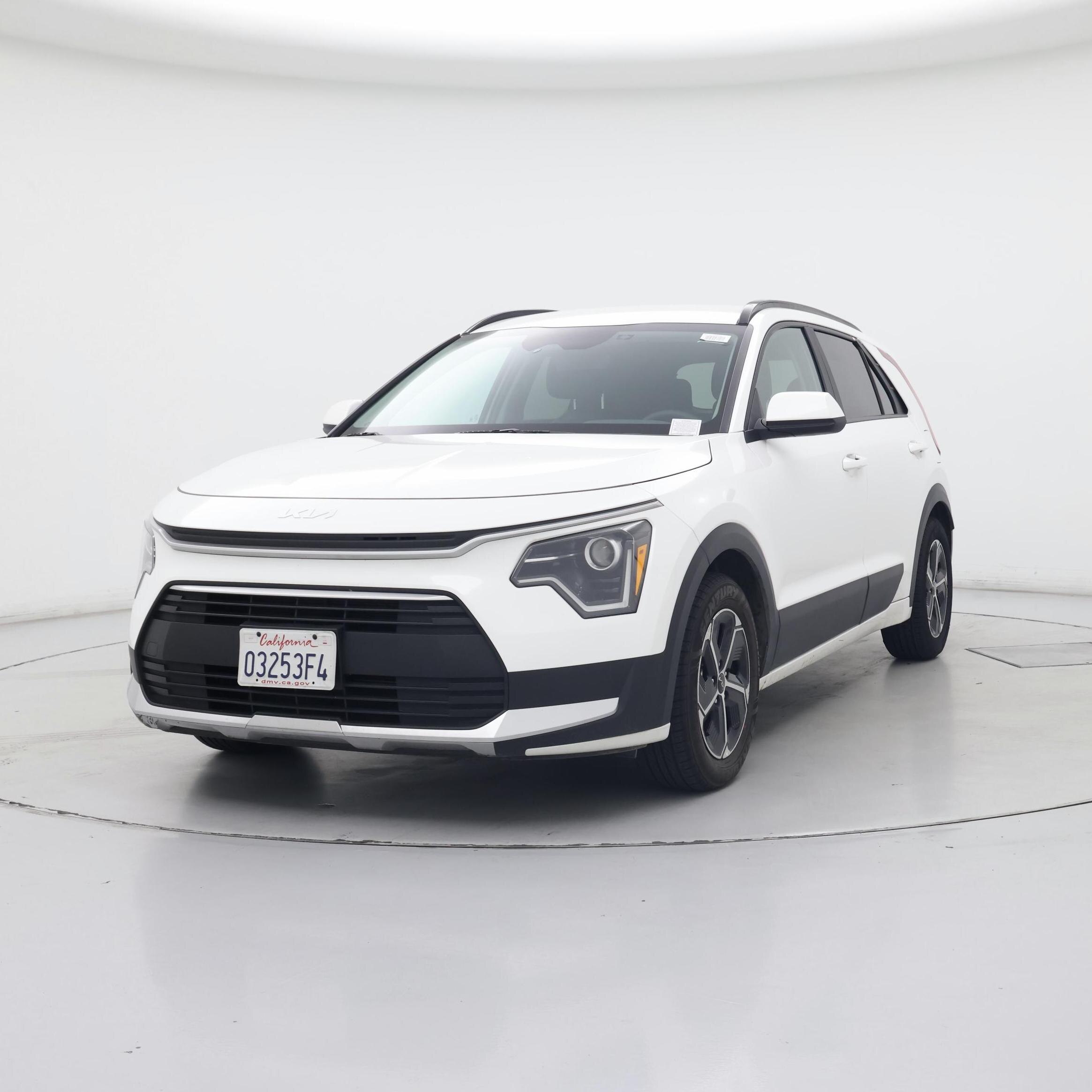 Thumbnail: 2025 Kia Niro - 4