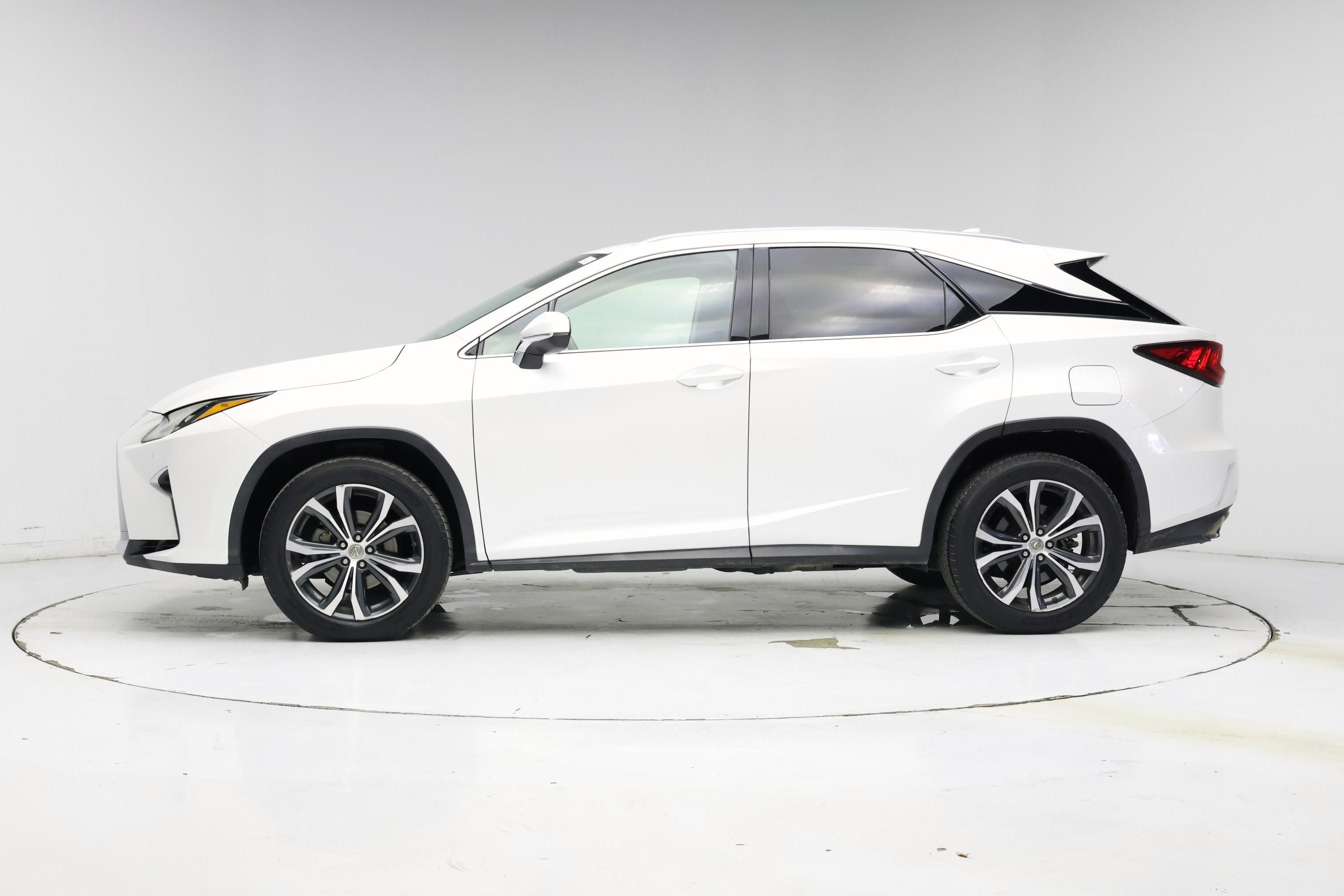 Thumbnail: 2017 Lexus RX - 3