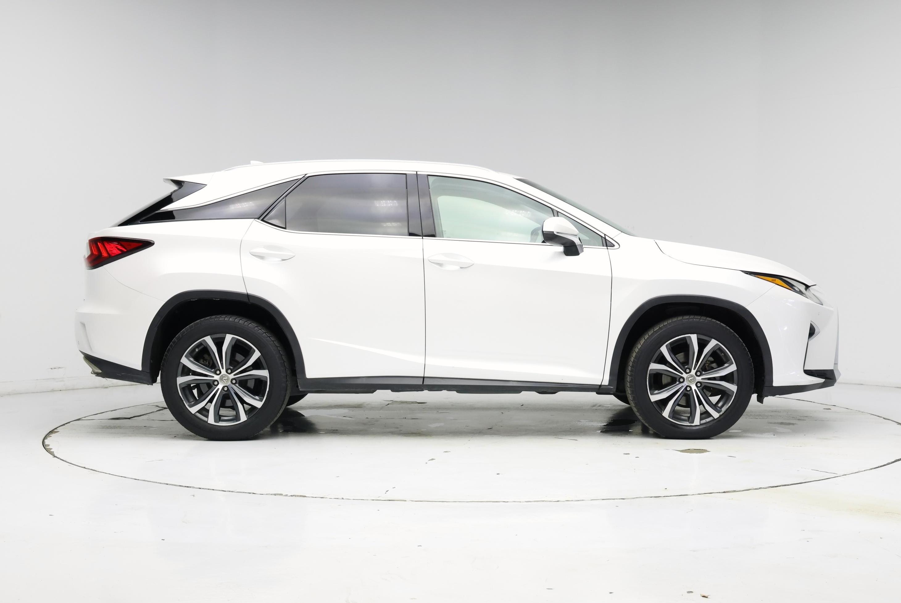 Thumbnail: 2017 Lexus RX - 7