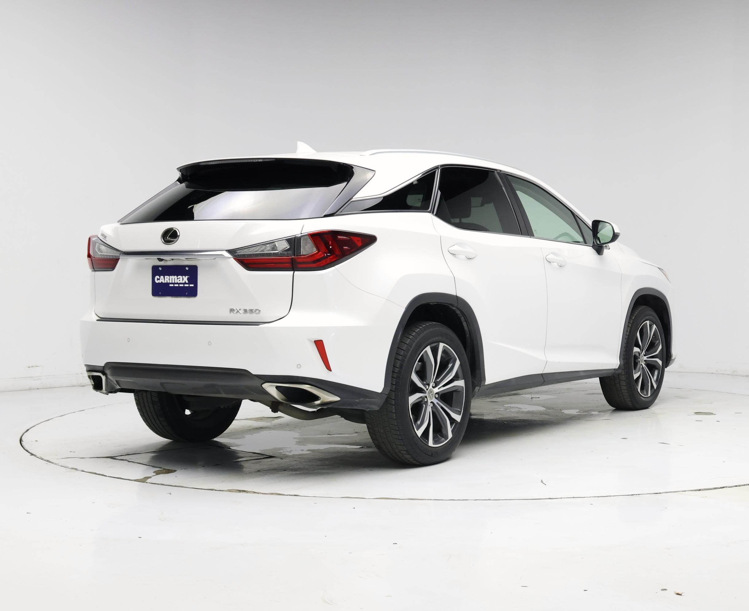 Thumbnail: 2017 Lexus RX - 8