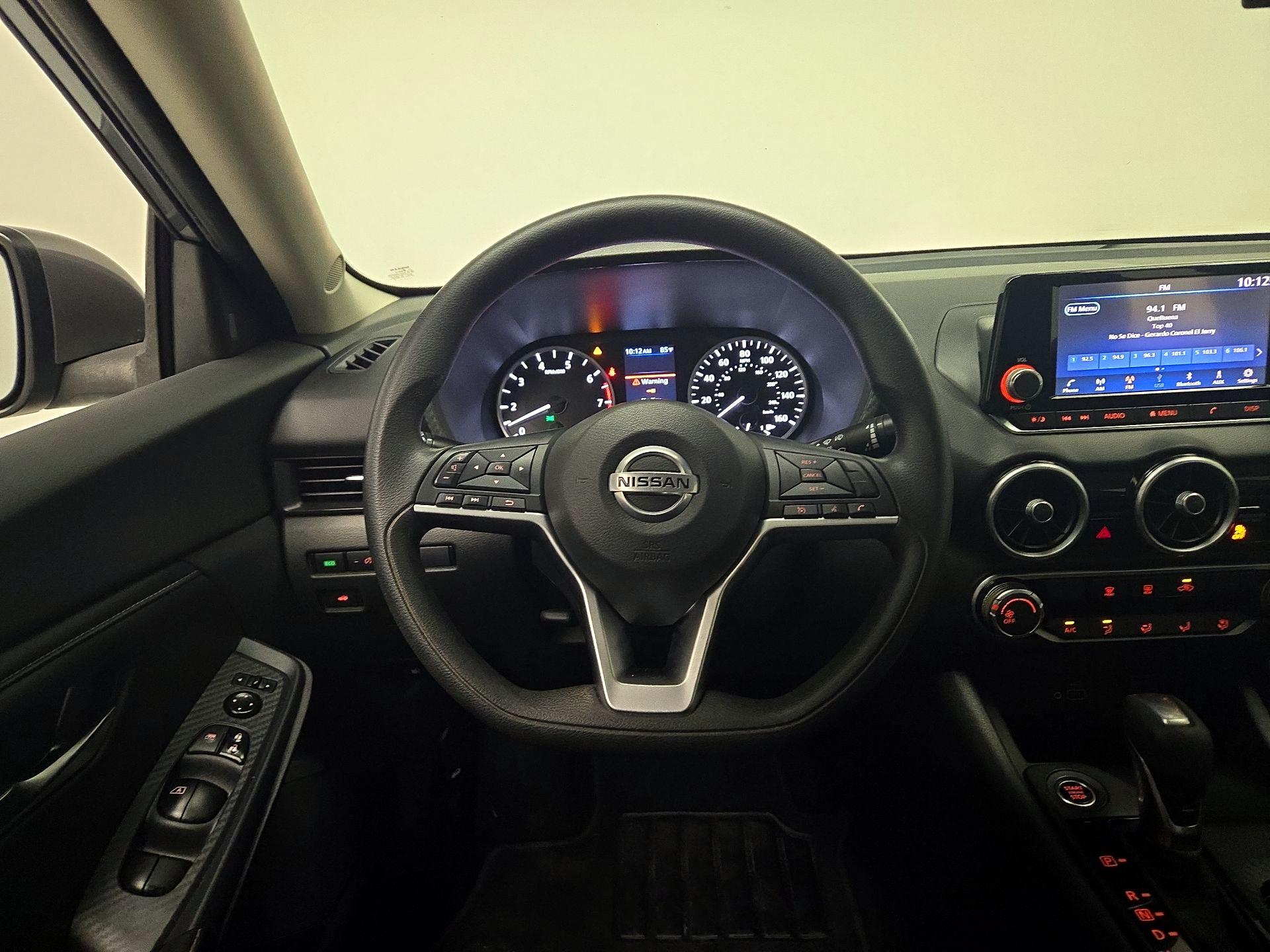 Thumbnail: 2022 Nissan Sentra - 10