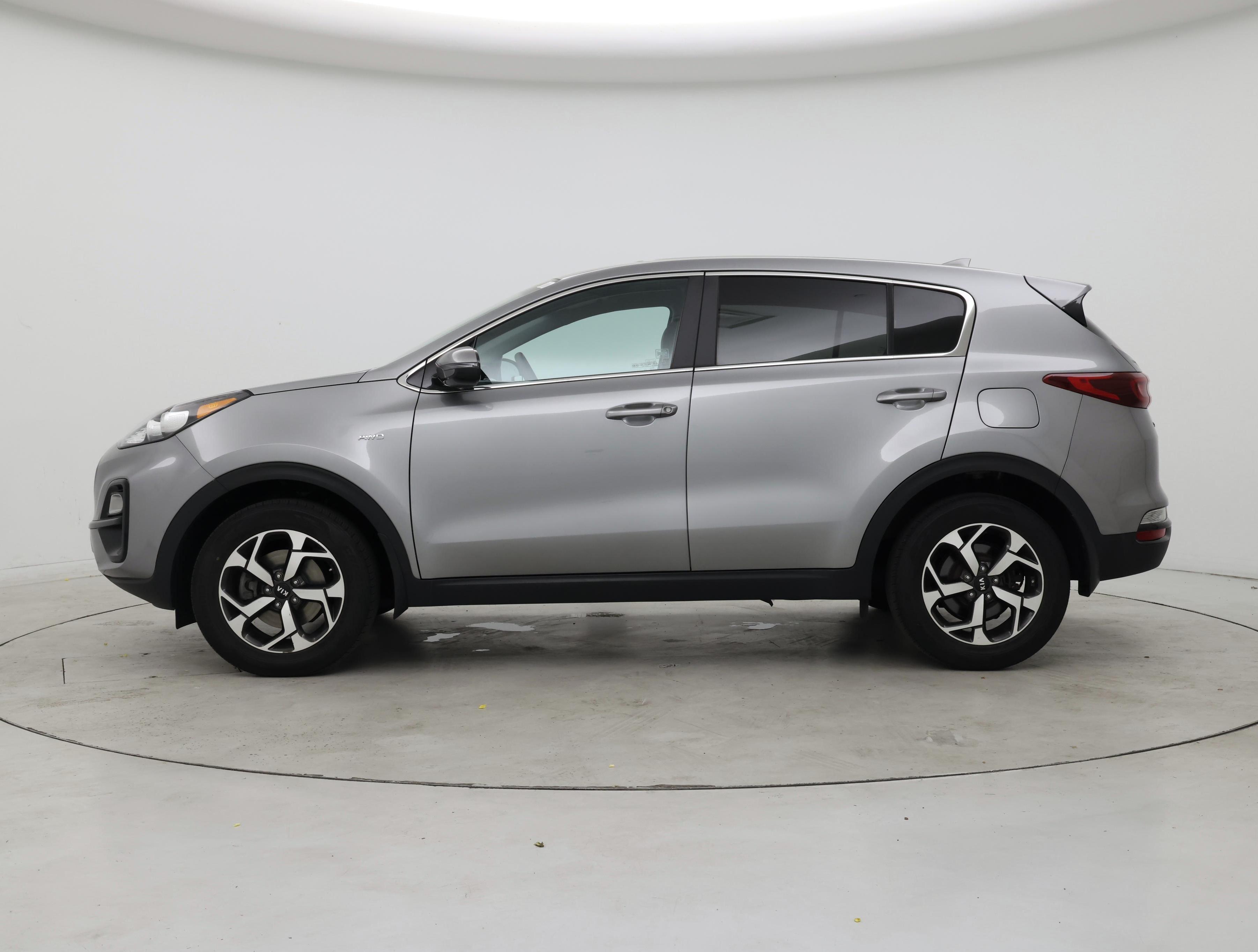 Thumbnail: 2021 Kia Sportage - 3
