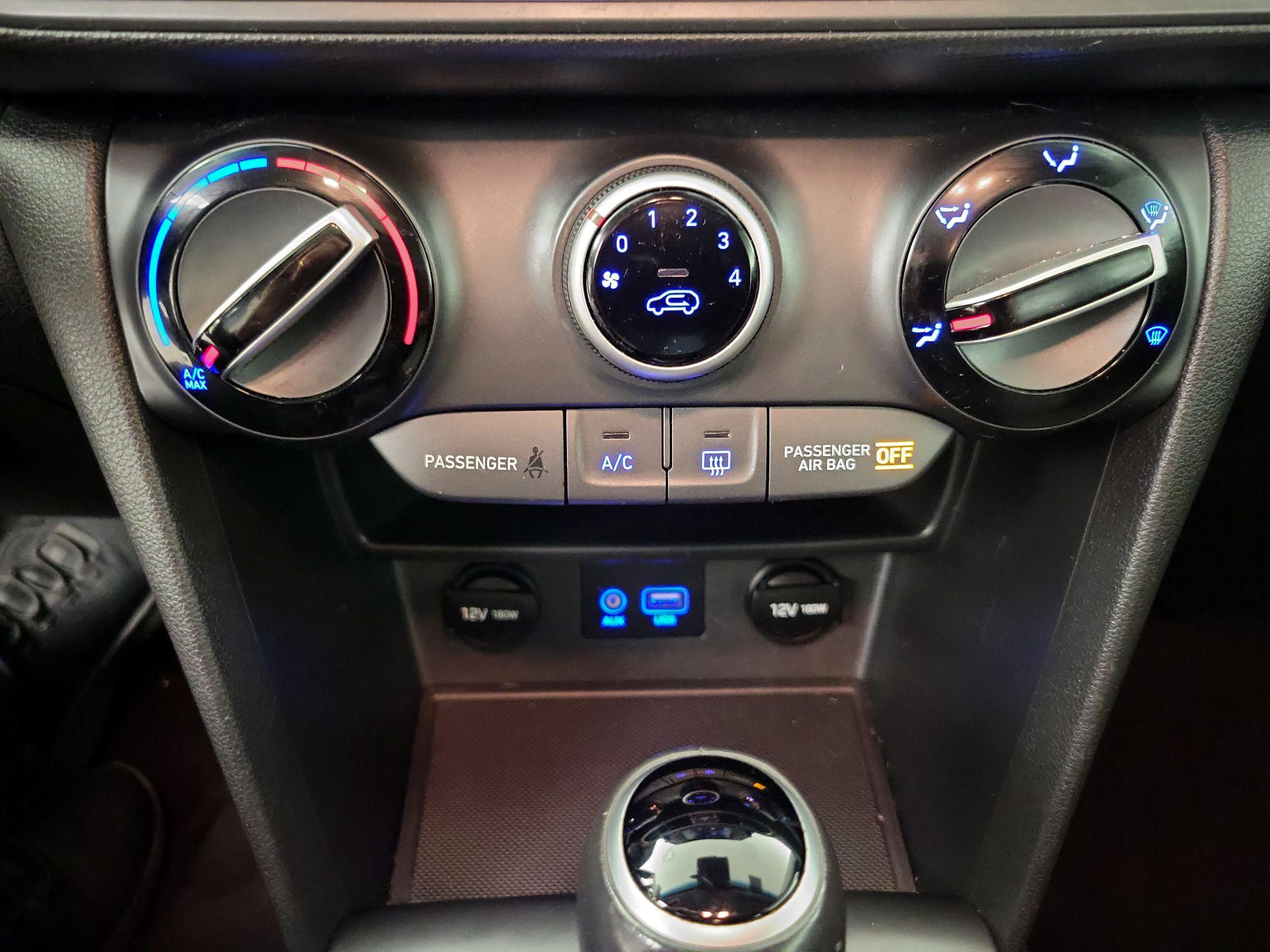 Thumbnail: 2018 Hyundai Kona - 16