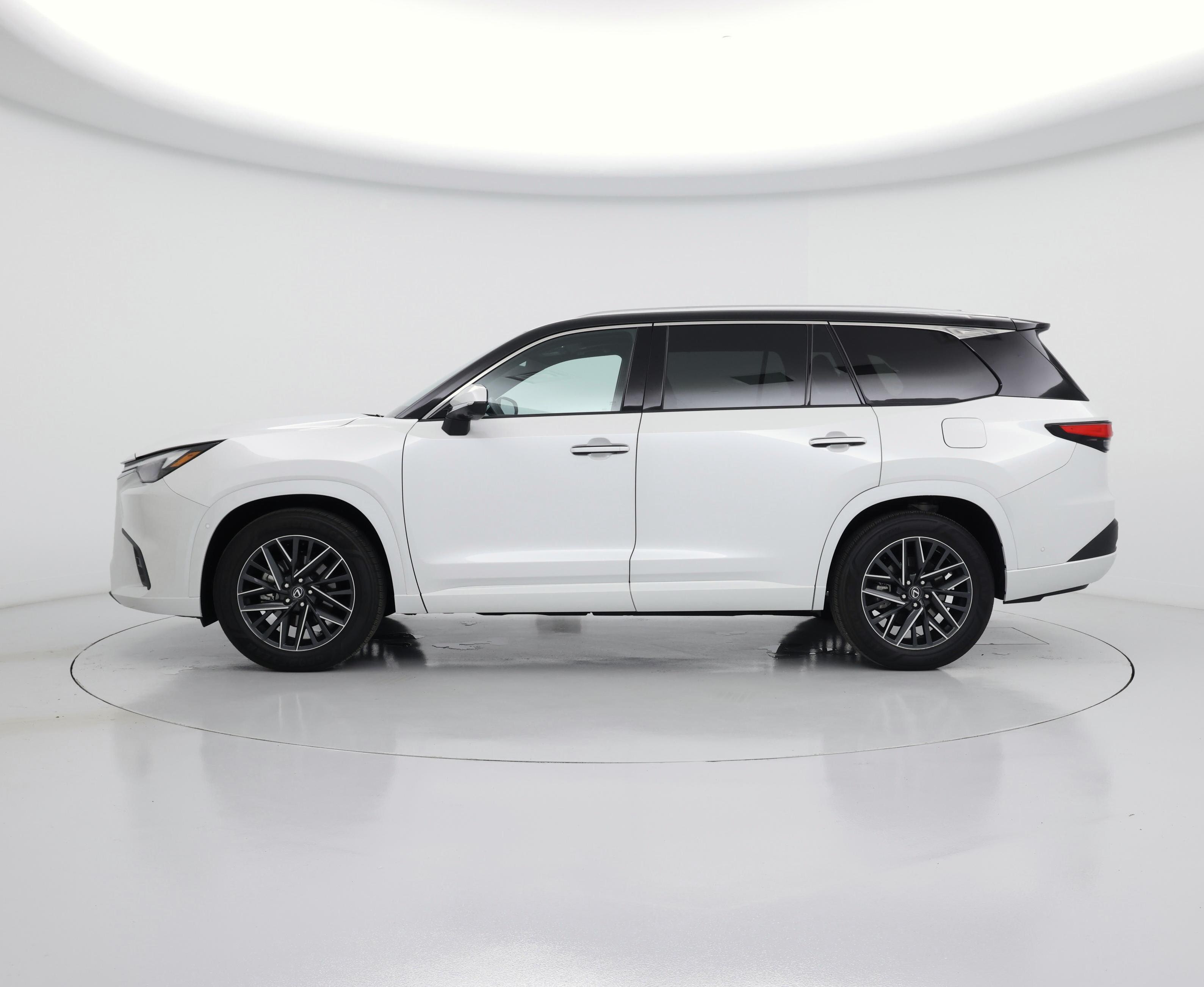Thumbnail: 2024 Lexus TX - 3