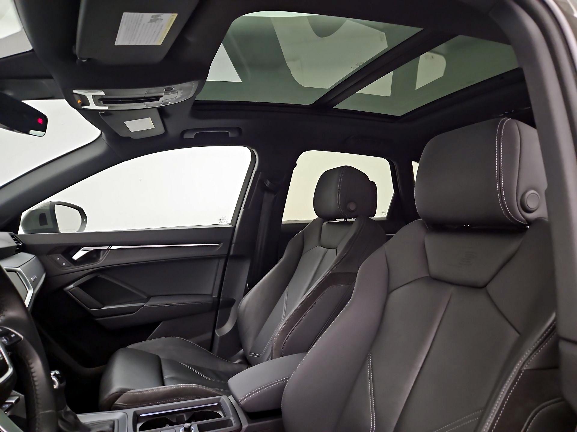 Thumbnail: 2020 Audi Q3 - 20