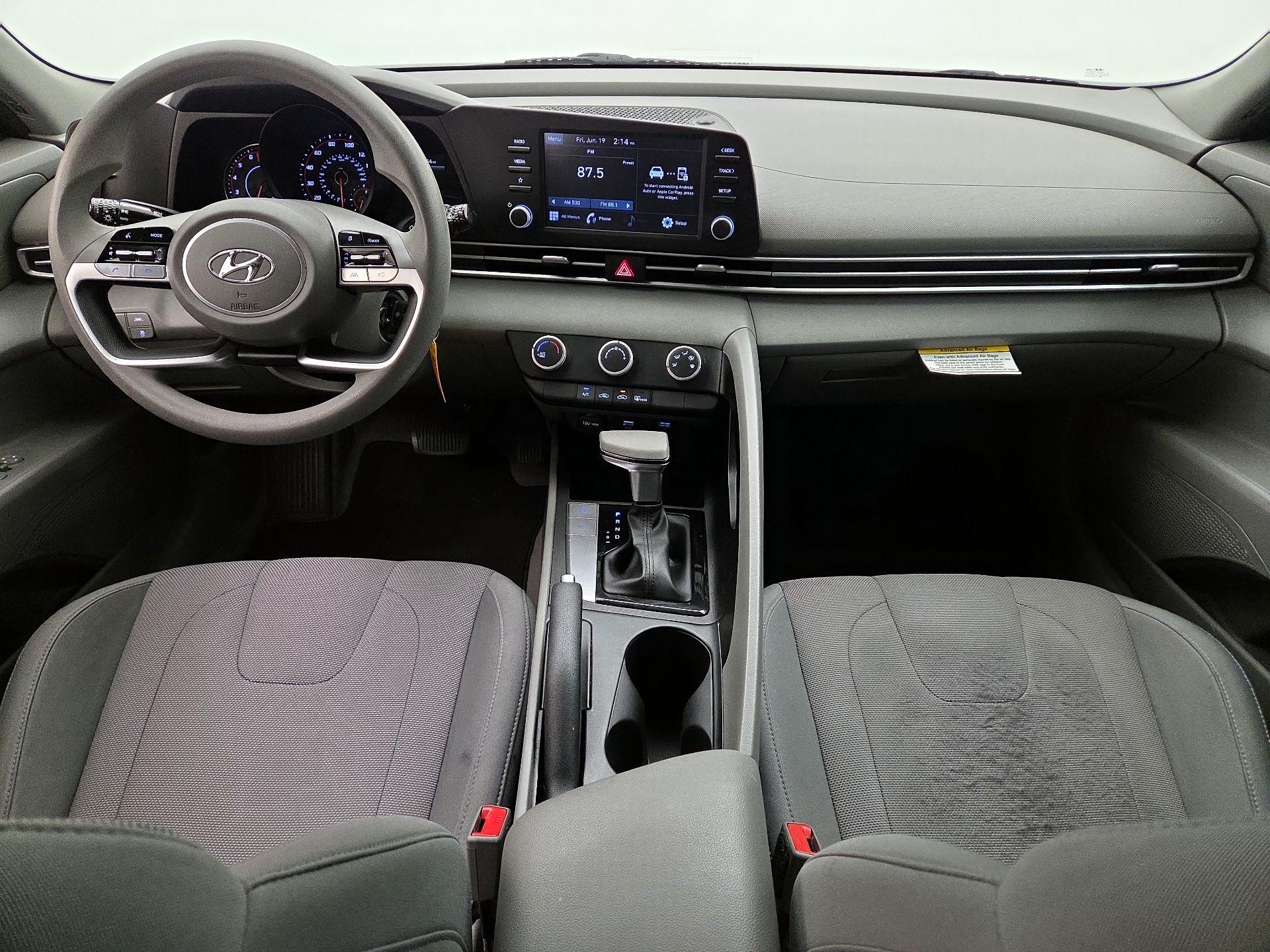 Thumbnail: 2023 Hyundai Elantra - 9