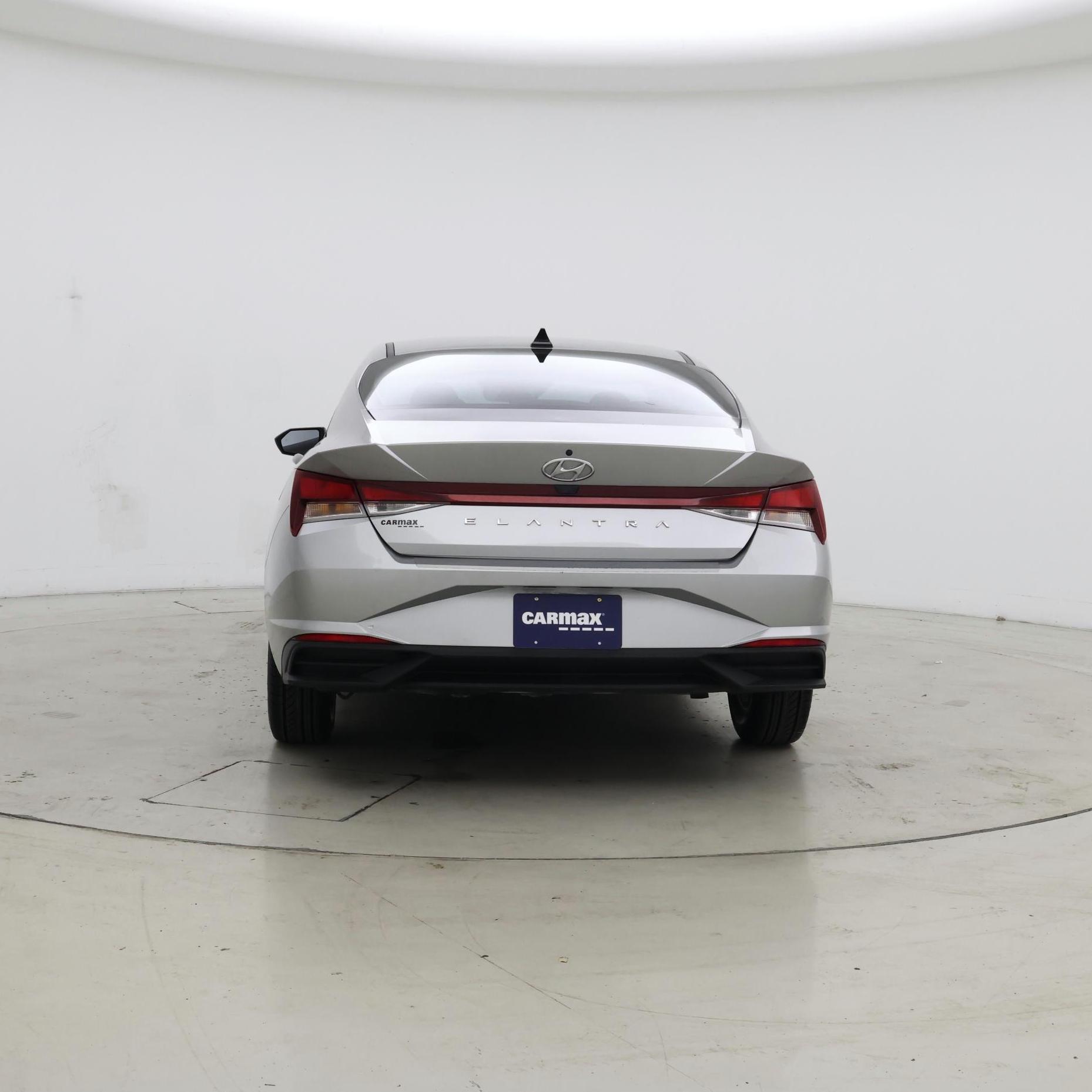 Thumbnail: 2023 Hyundai Elantra - 6