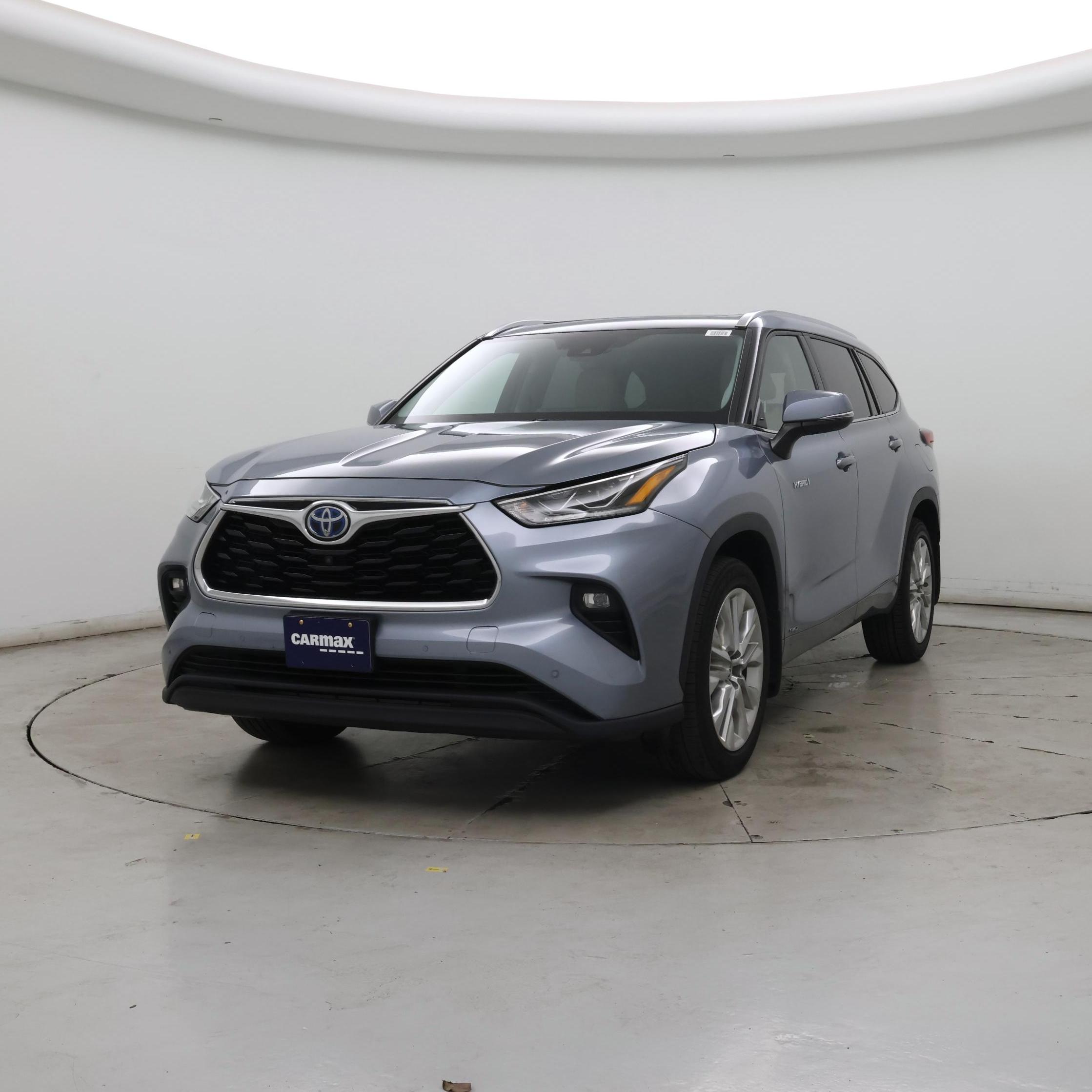 Thumbnail: 2021 Toyota Highlander - 4