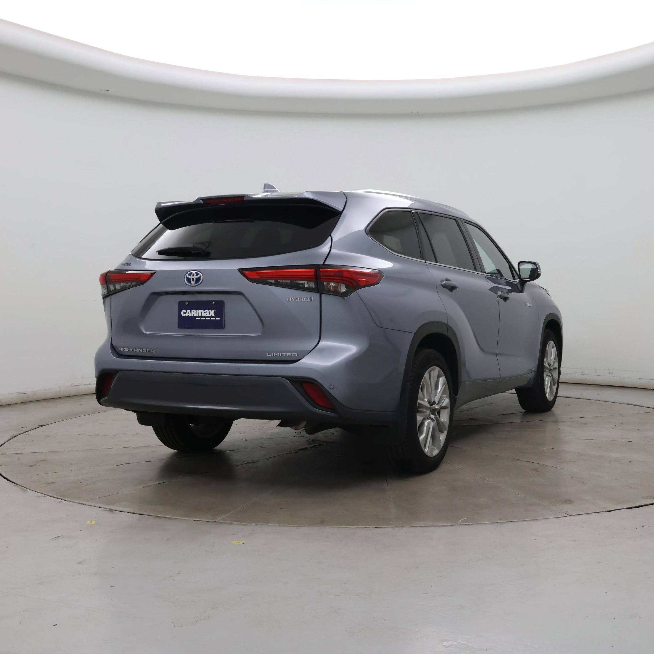 Thumbnail: 2021 Toyota Highlander - 8