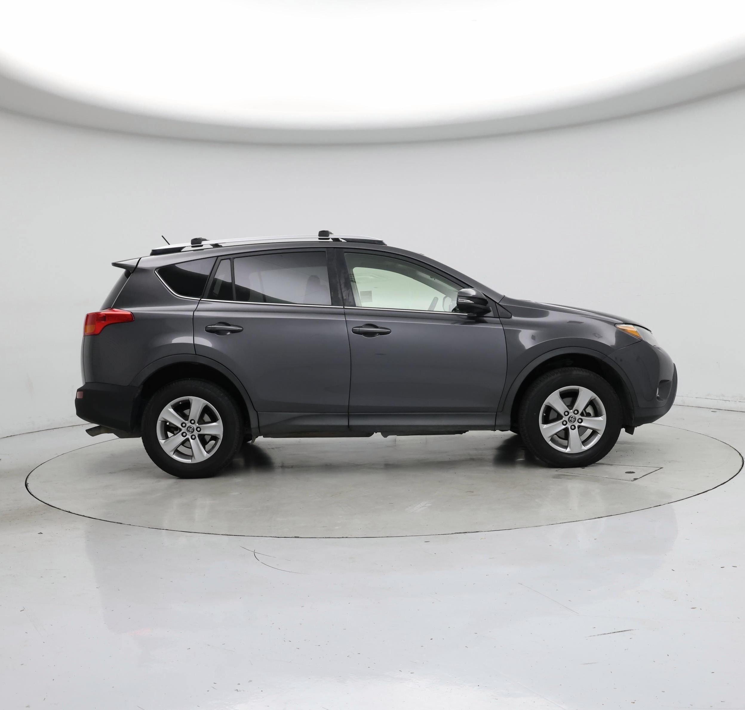 Thumbnail: 2015 Toyota RAV4 - 7