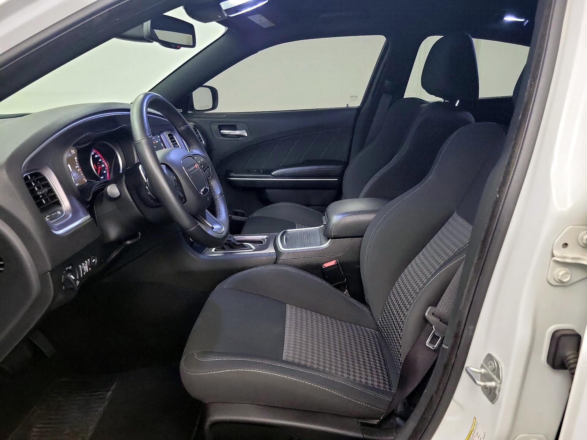 Thumbnail: 2019 Dodge Charger - 11
